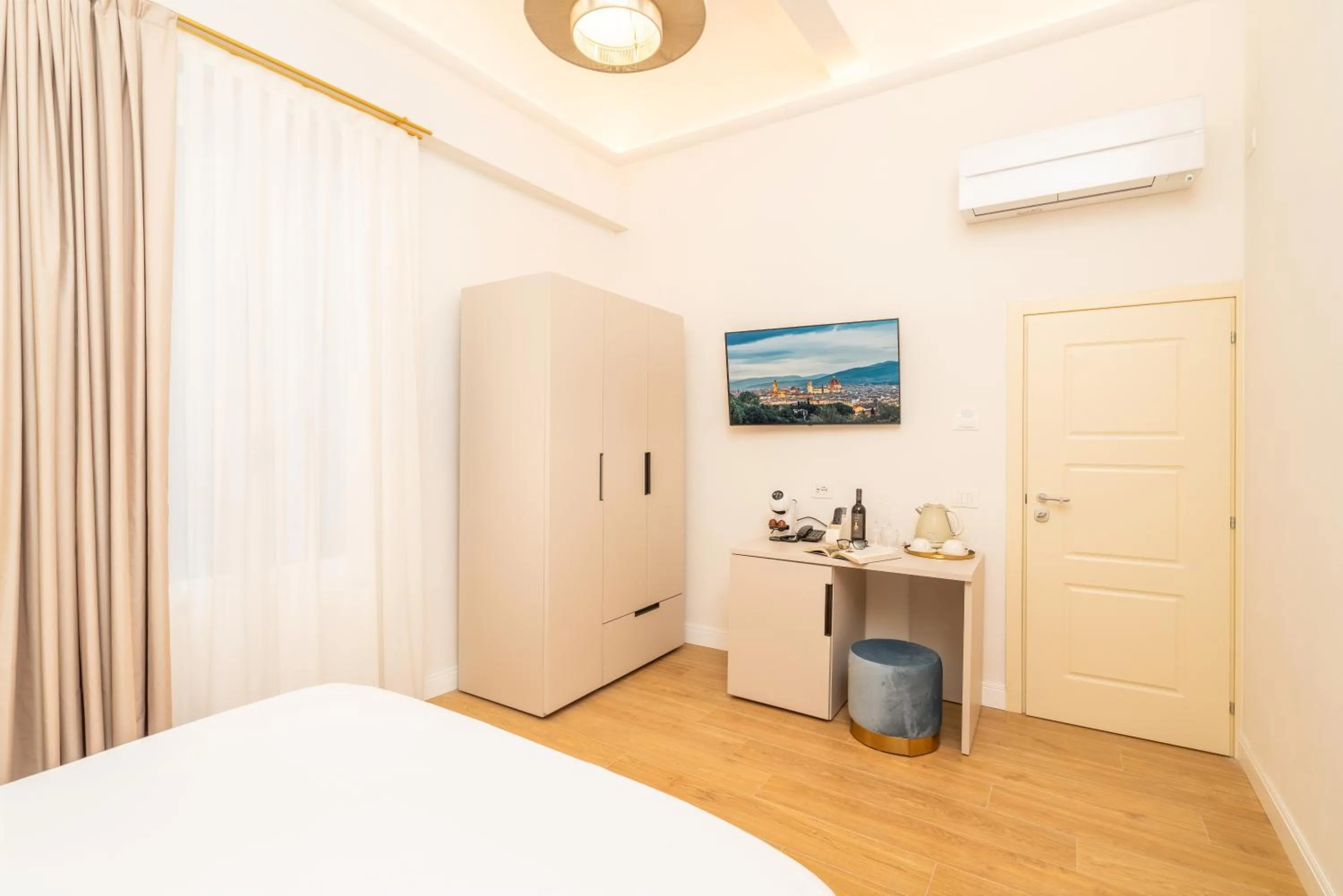 Bed in Hotel Ginori Al Duomo - dBe Hotels