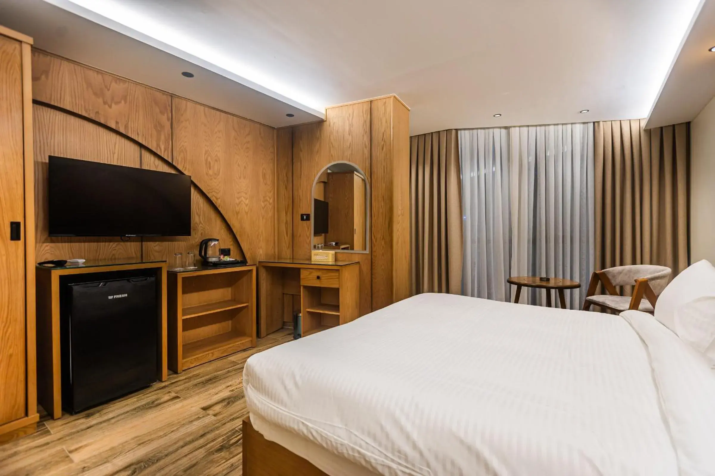 Deluxe Double or Twin Room with City View - single occupancy in Neom Pyramids Valley Boutique hotel Deluxe Double or Twin Room with City View - single occupancy in Neom Pyramids Valley Boutique hotel
