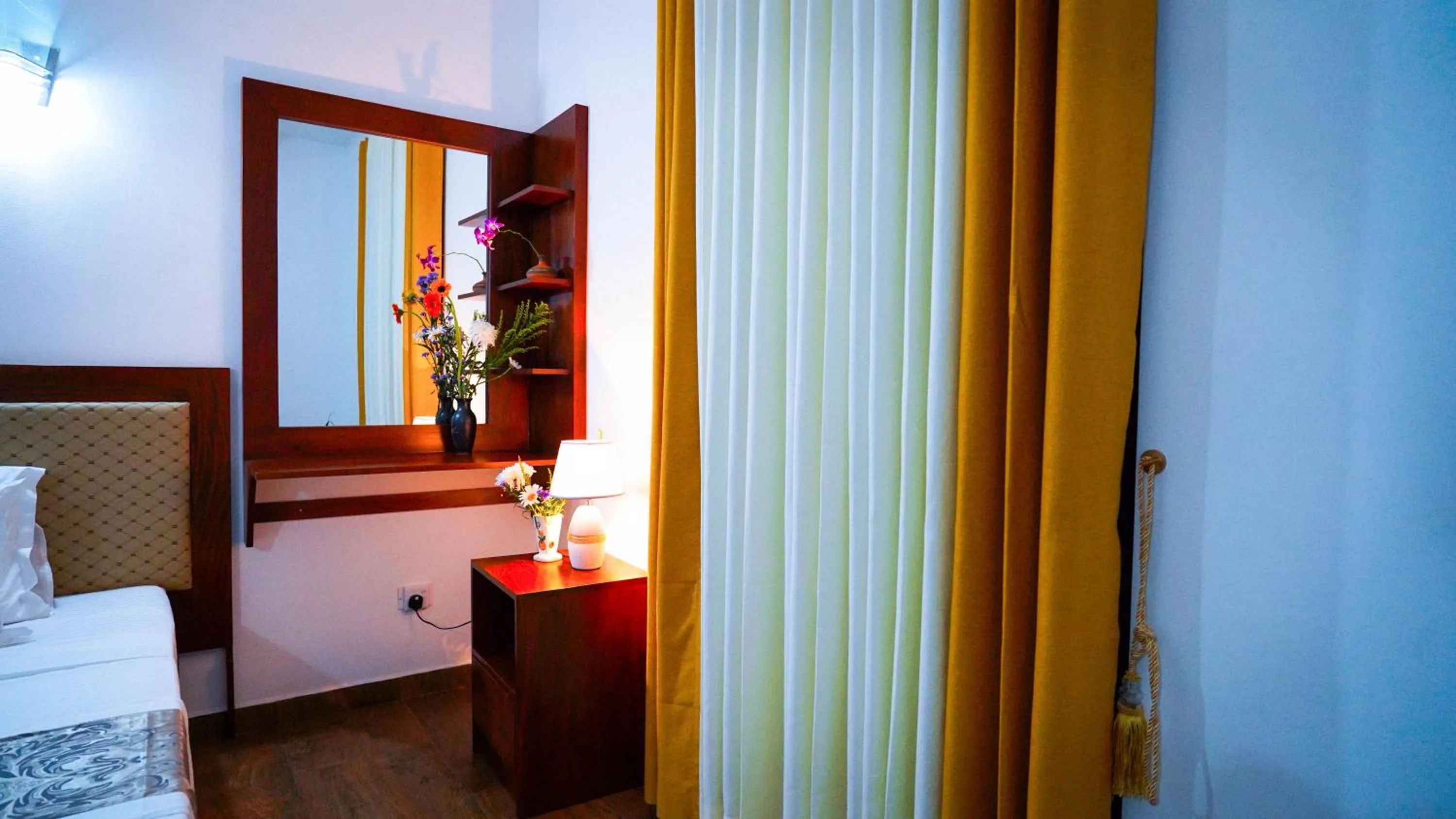 Bedroom, Bed in Serene Villa Airport Transit