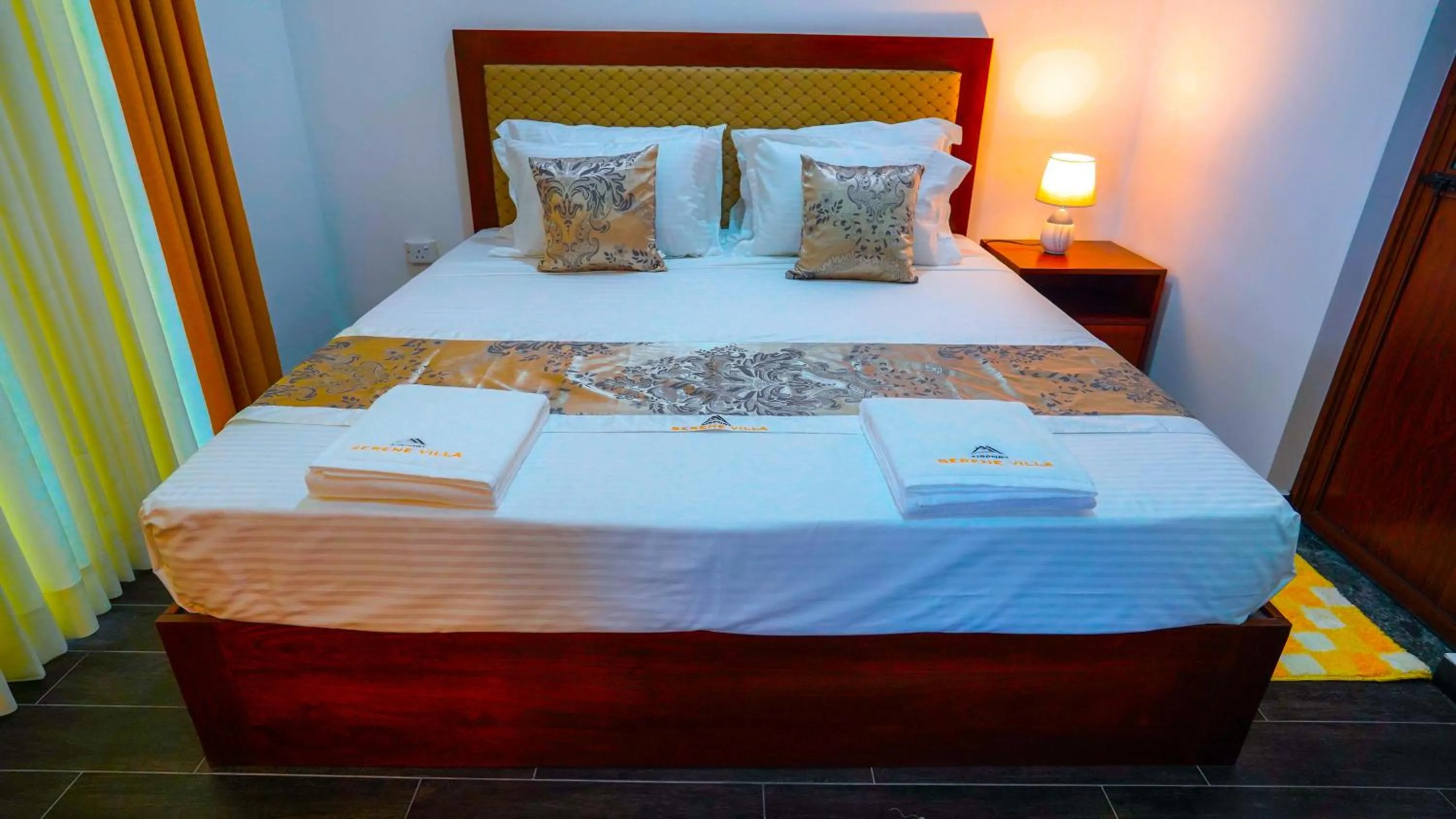 Bedroom, Bed in Serene Villa Airport Transit