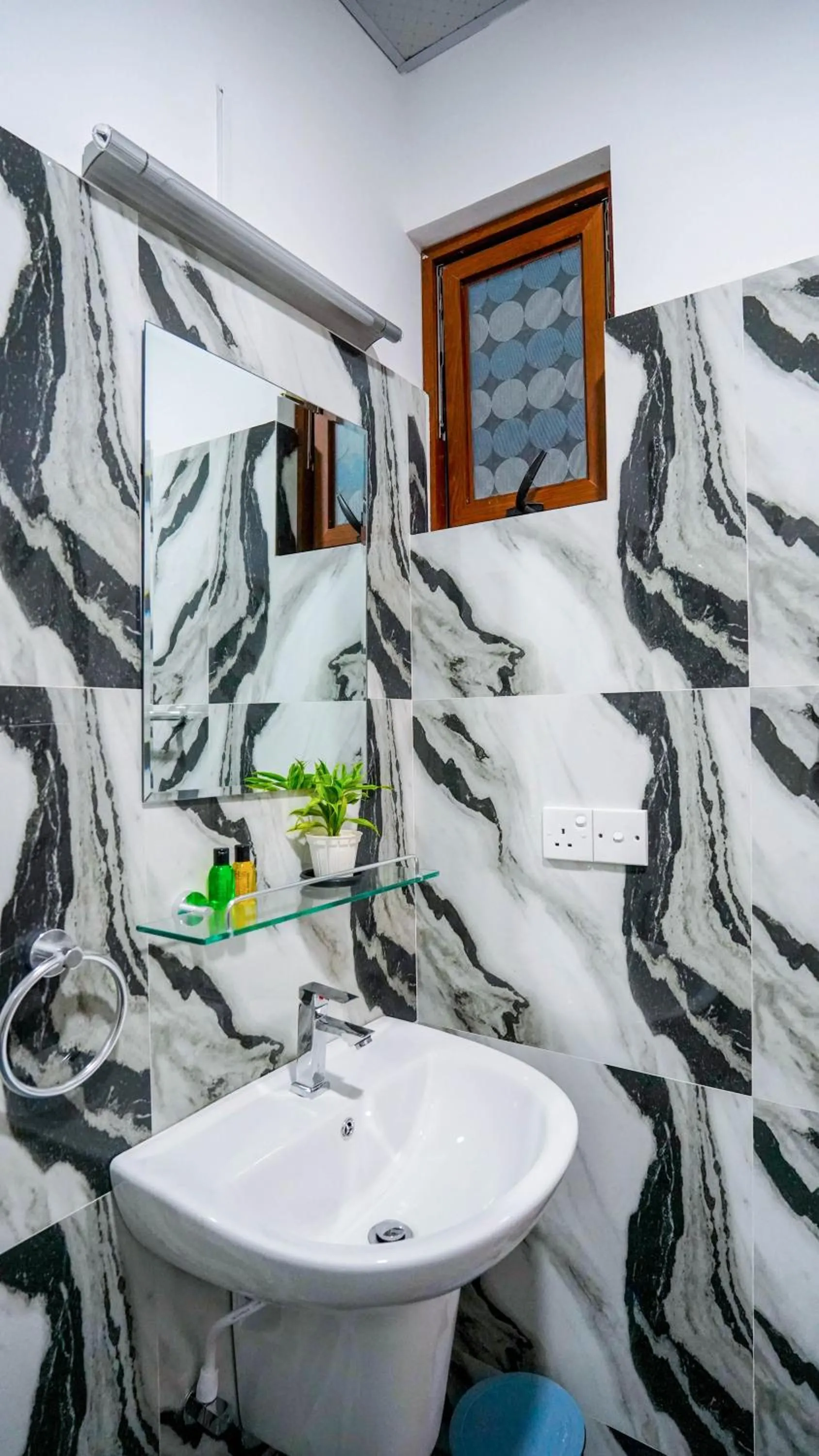 Bathroom in Serene Villa Airport Transit