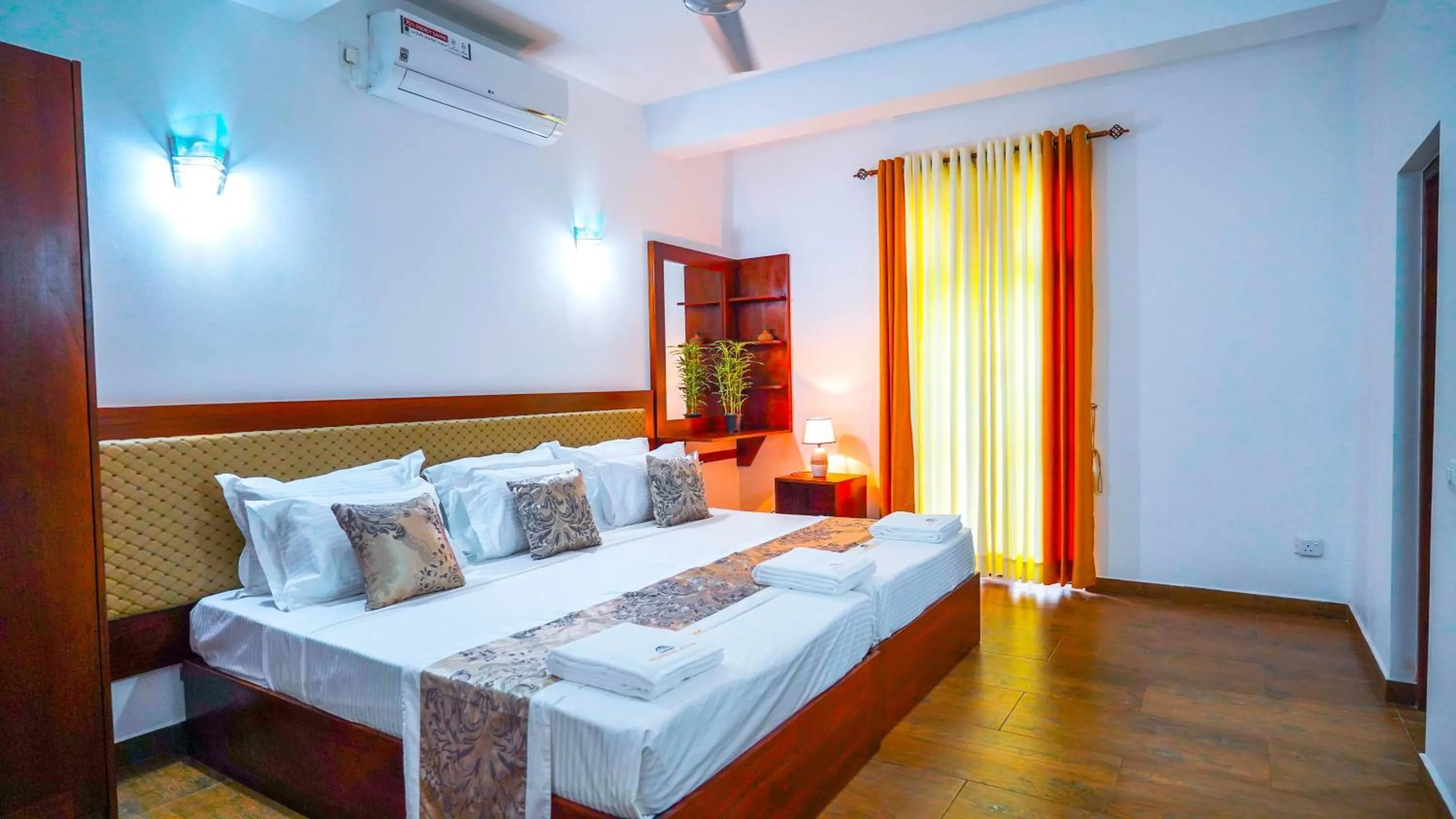 Bedroom, Bed in Serene Villa Airport Transit
