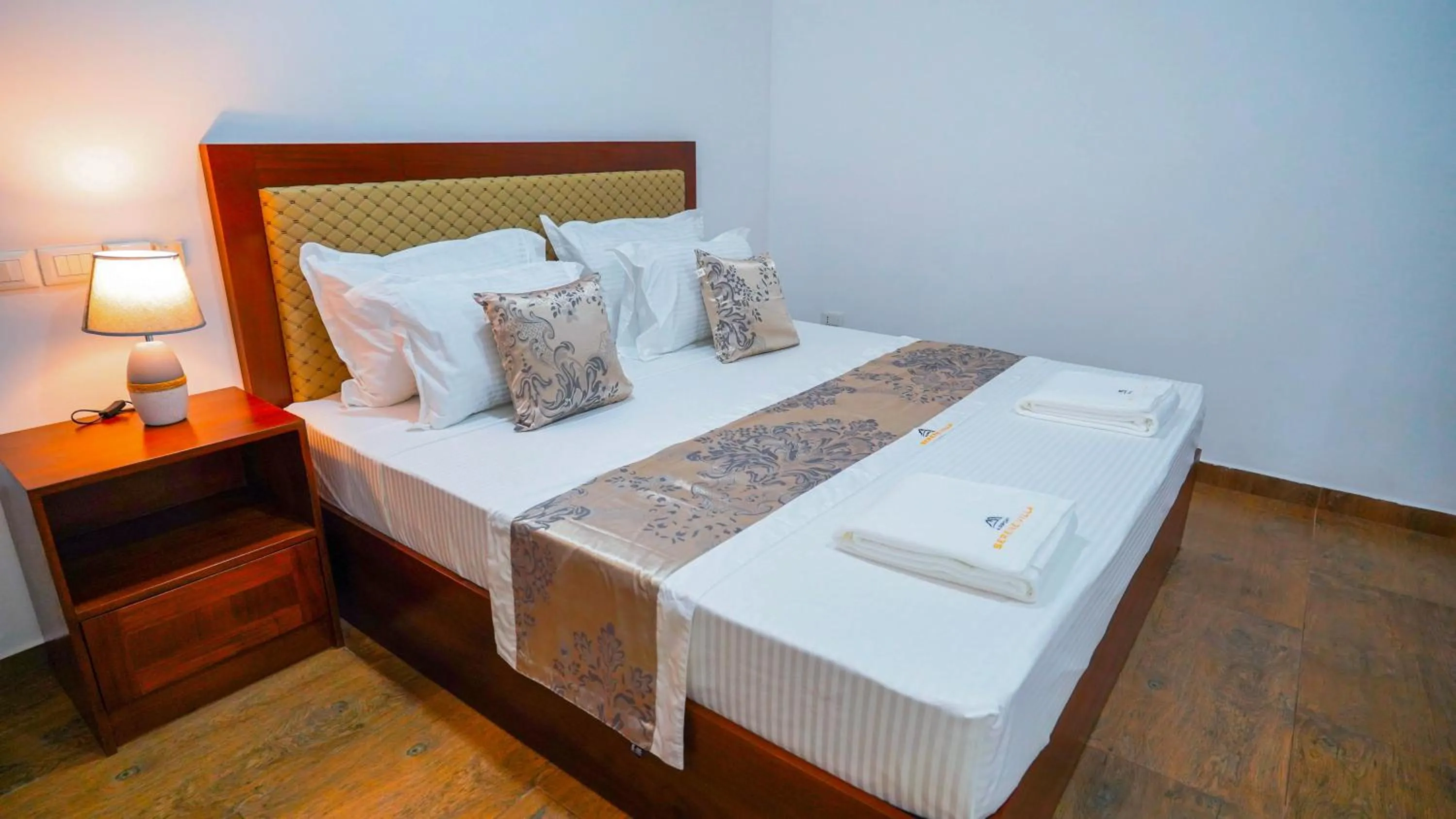 Bedroom, Bed in Serene Villa Airport Transit