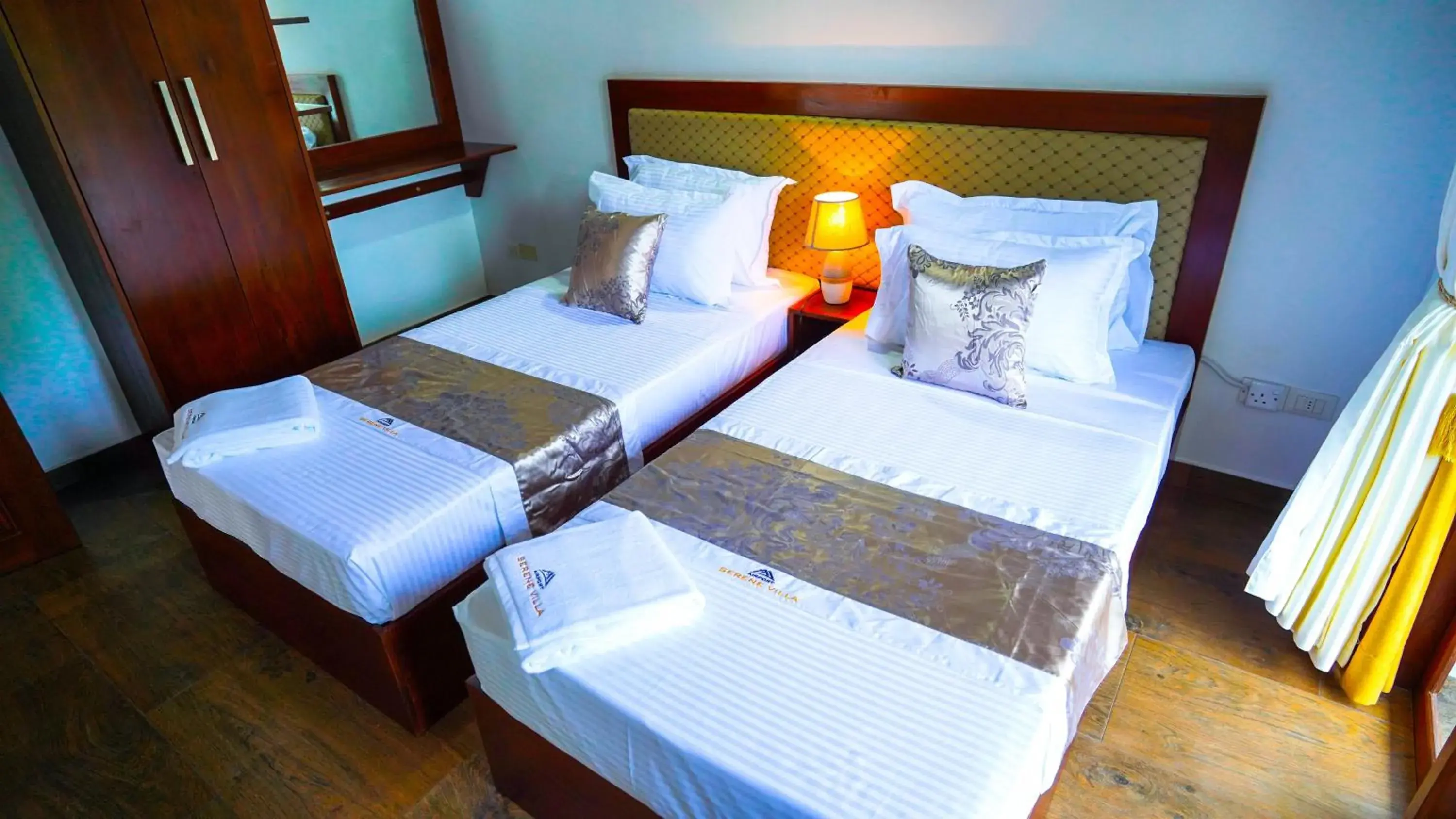 Double or Twin Room with Balcony in Serene Villa Airport Transit Double or Twin Room with Balcony in Serene Villa Airport Transit