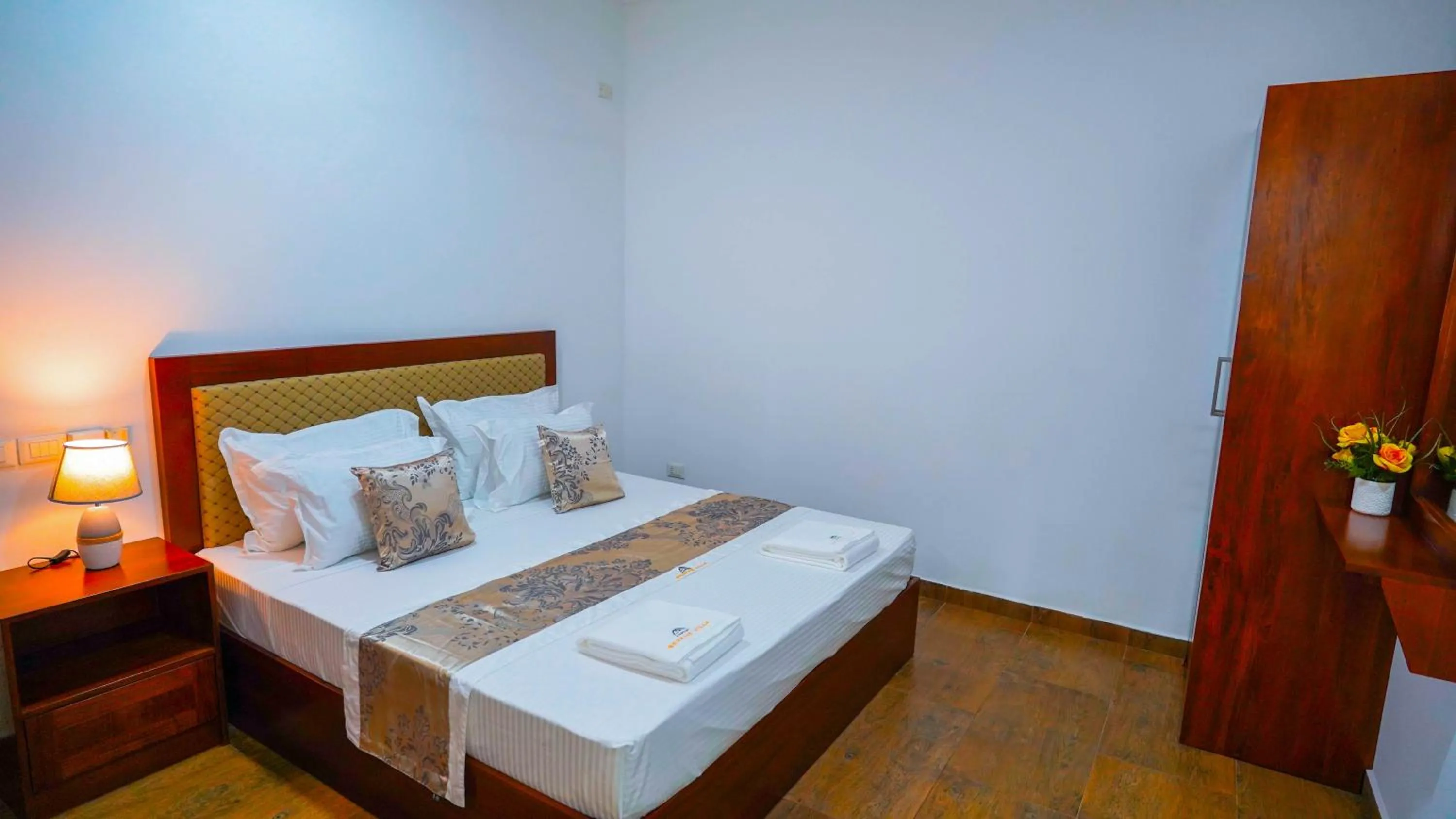 Bedroom, Bed in Serene Villa Airport Transit