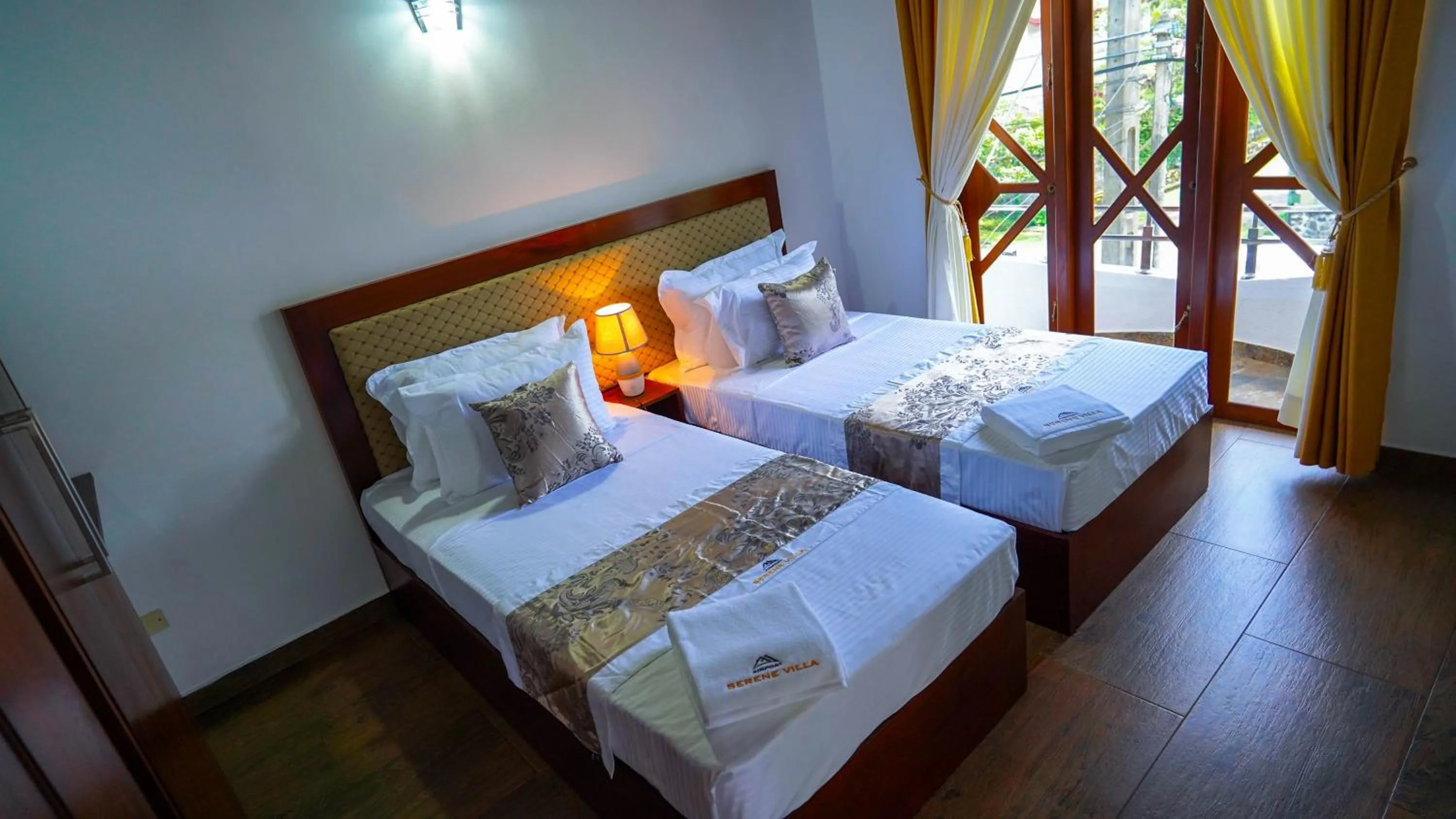 Bedroom, Bed in Serene Villa Airport Transit