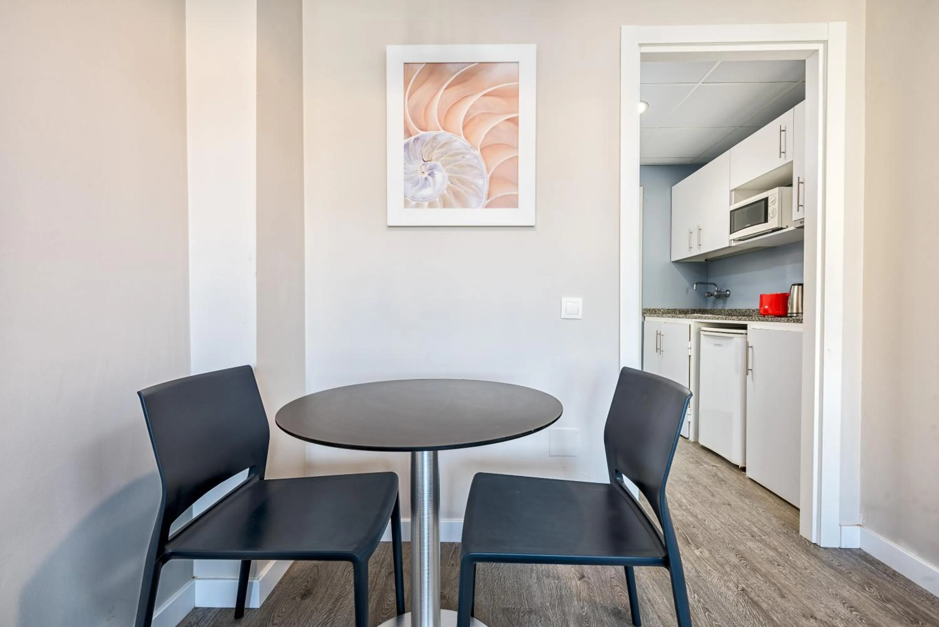 Dining Area in Veramar Aparthotel