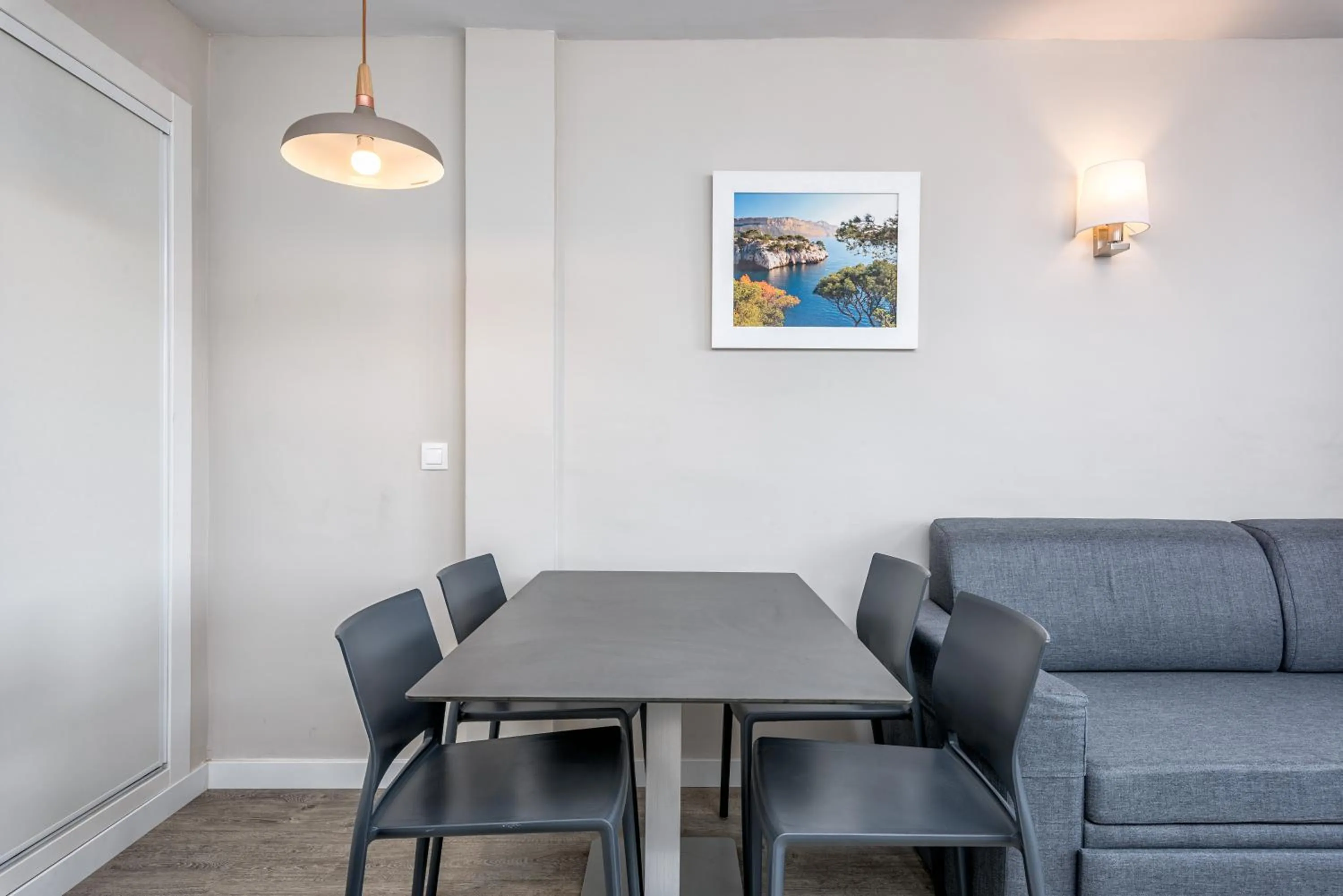 Dining Area in Veramar Aparthotel