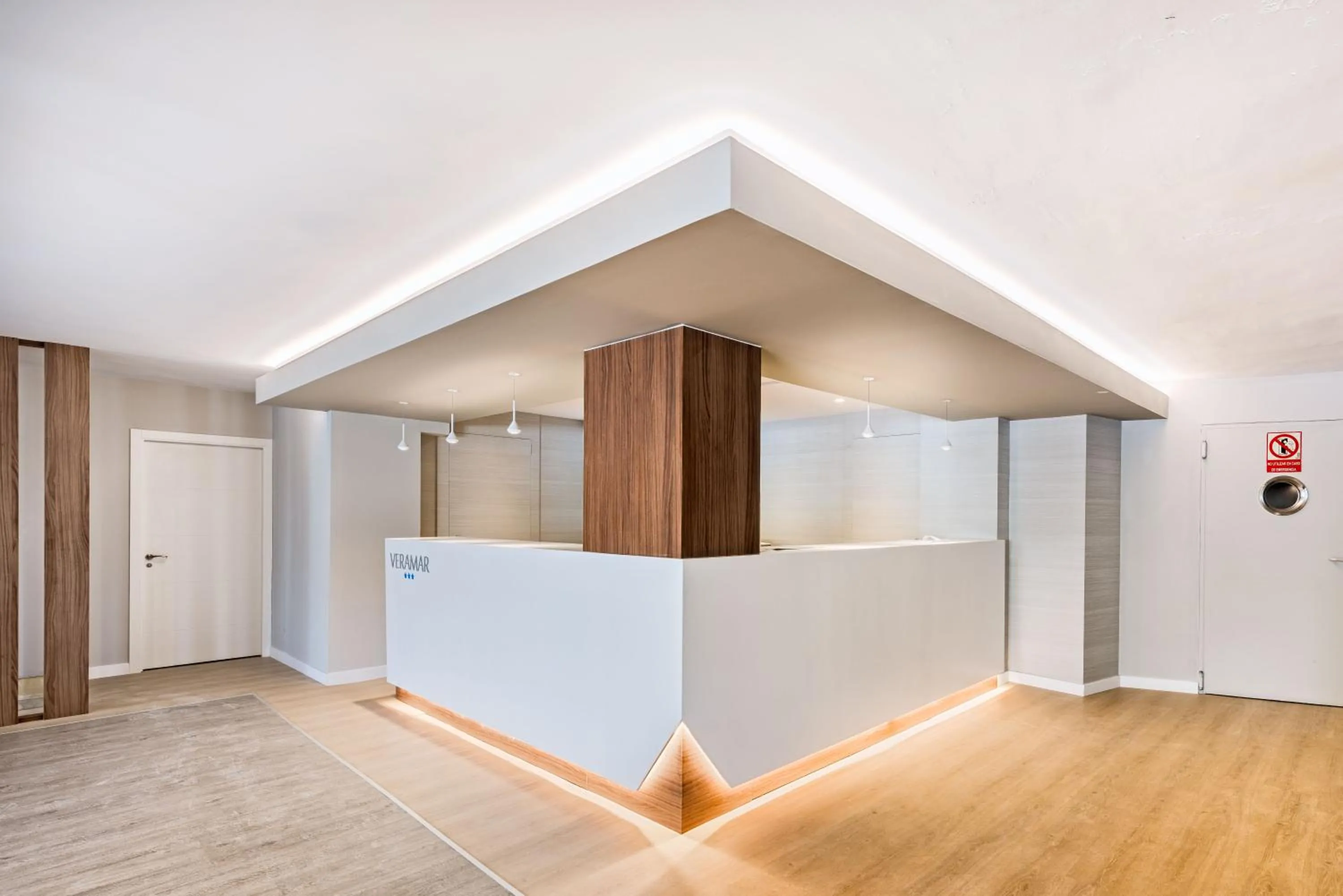 Lobby or reception in Veramar Aparthotel