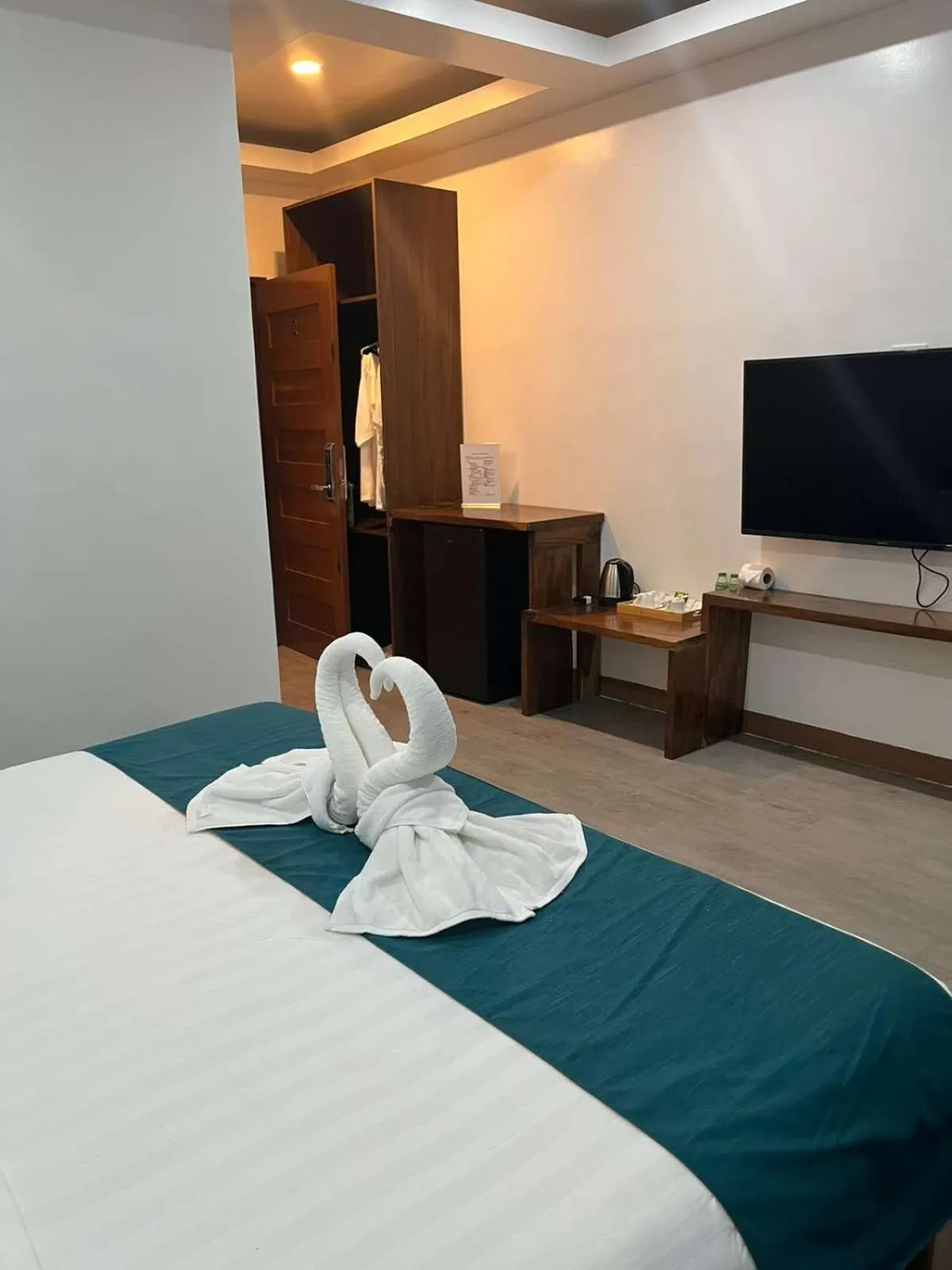 Bed in Ocean Star Coron