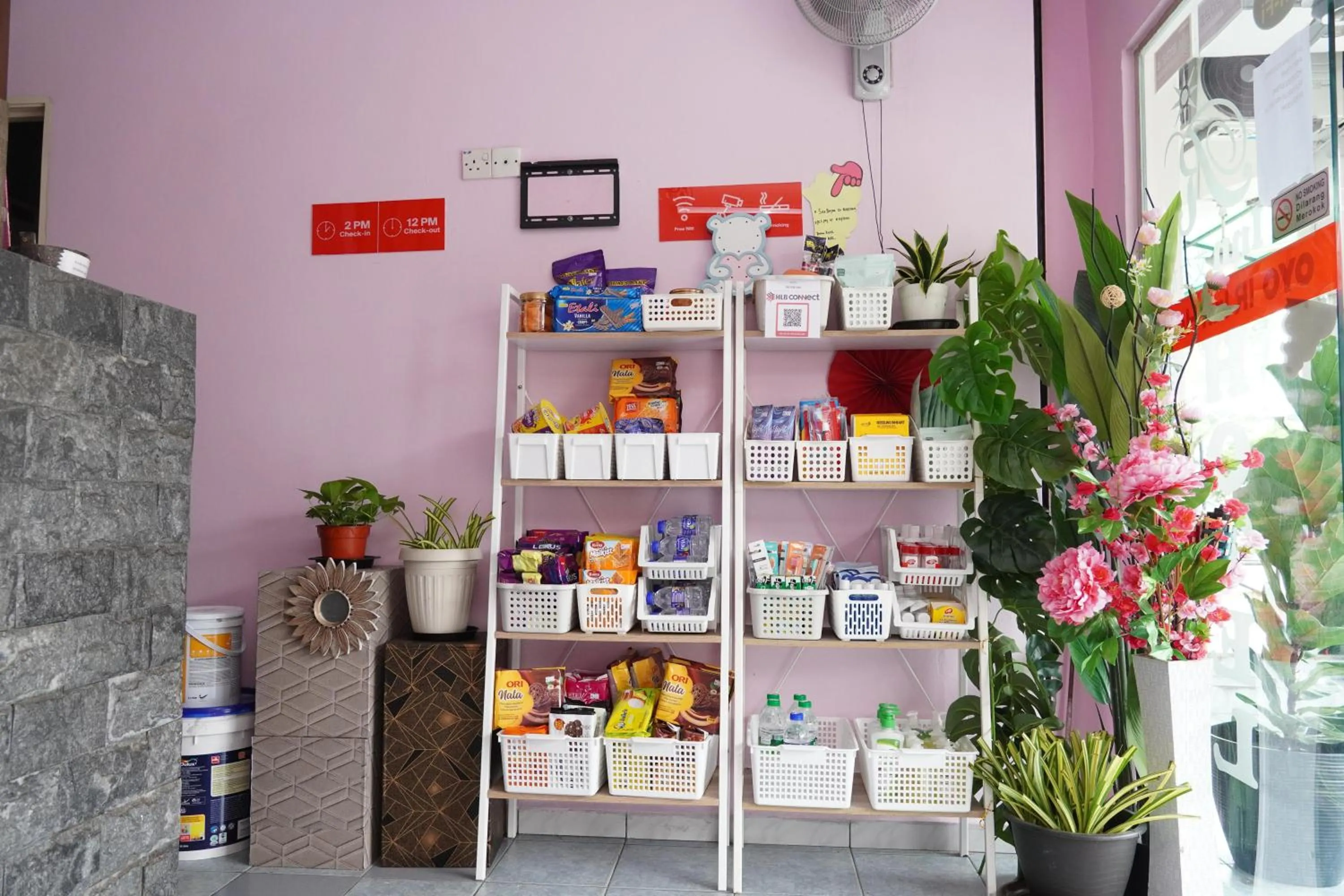 Food and drinks in Ir Inn Hotel