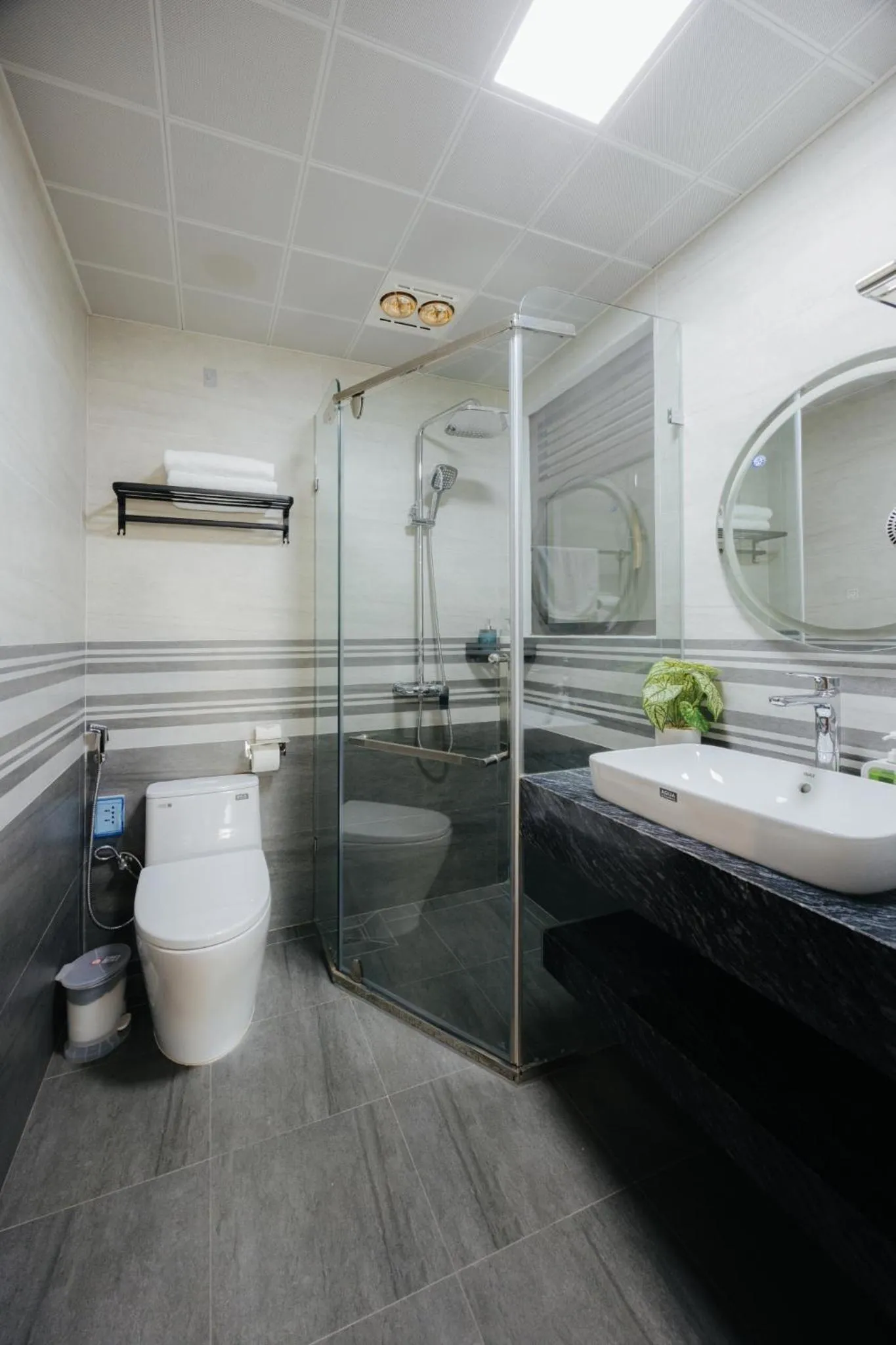 Wisteria Apartment Hanoi