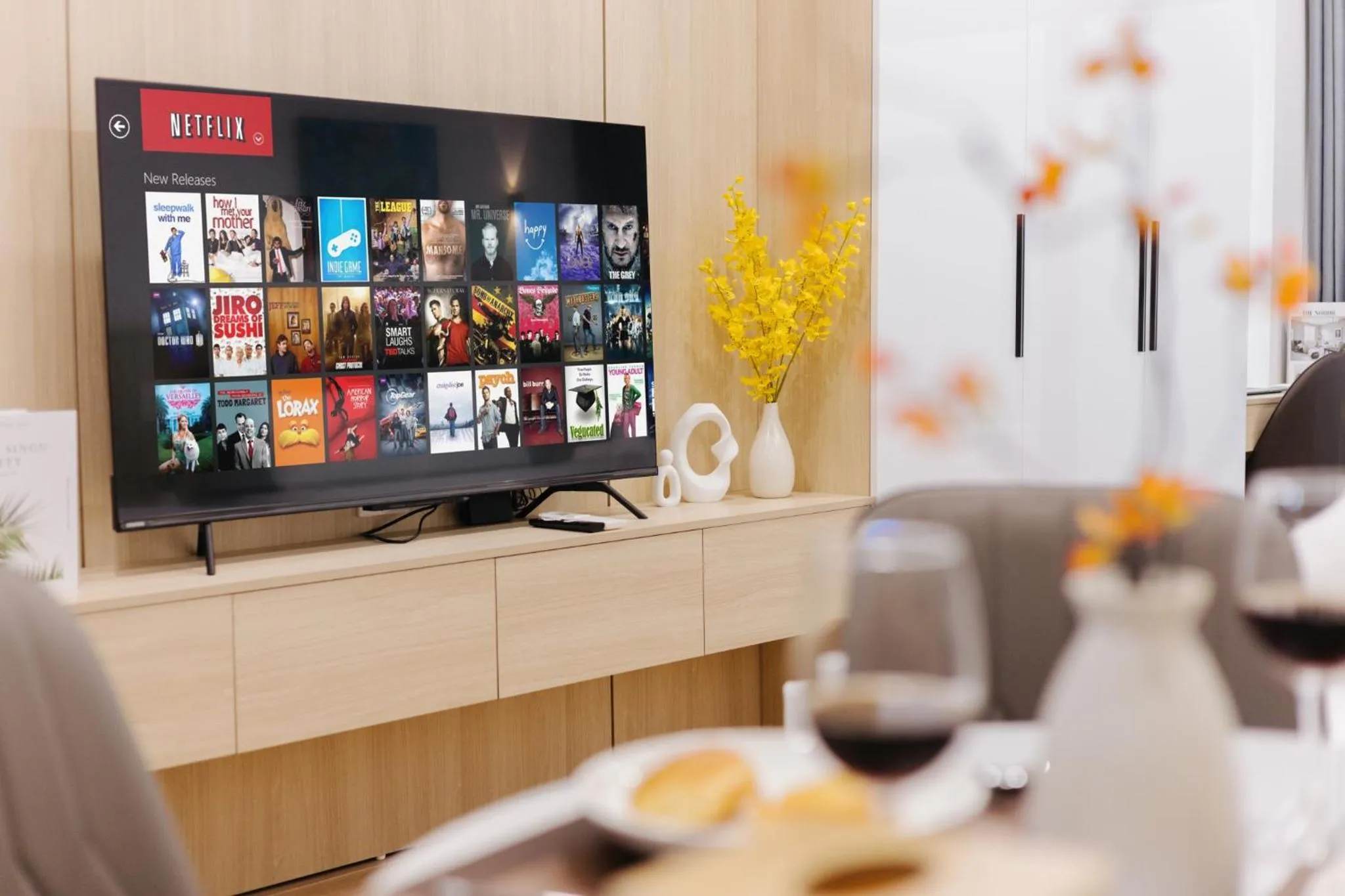 TV and multimedia in Wisteria Apartment Hanoi