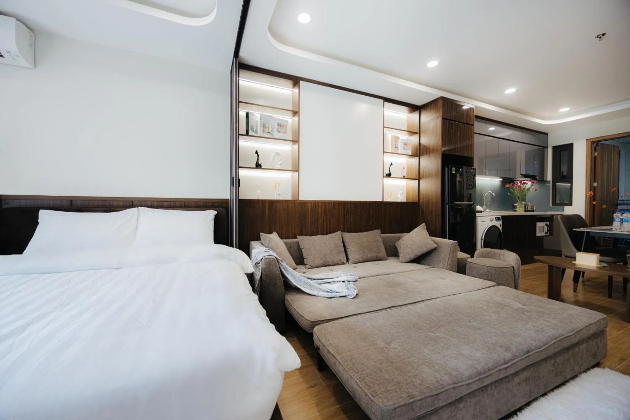 Bed in Wisteria Apartment Hanoi