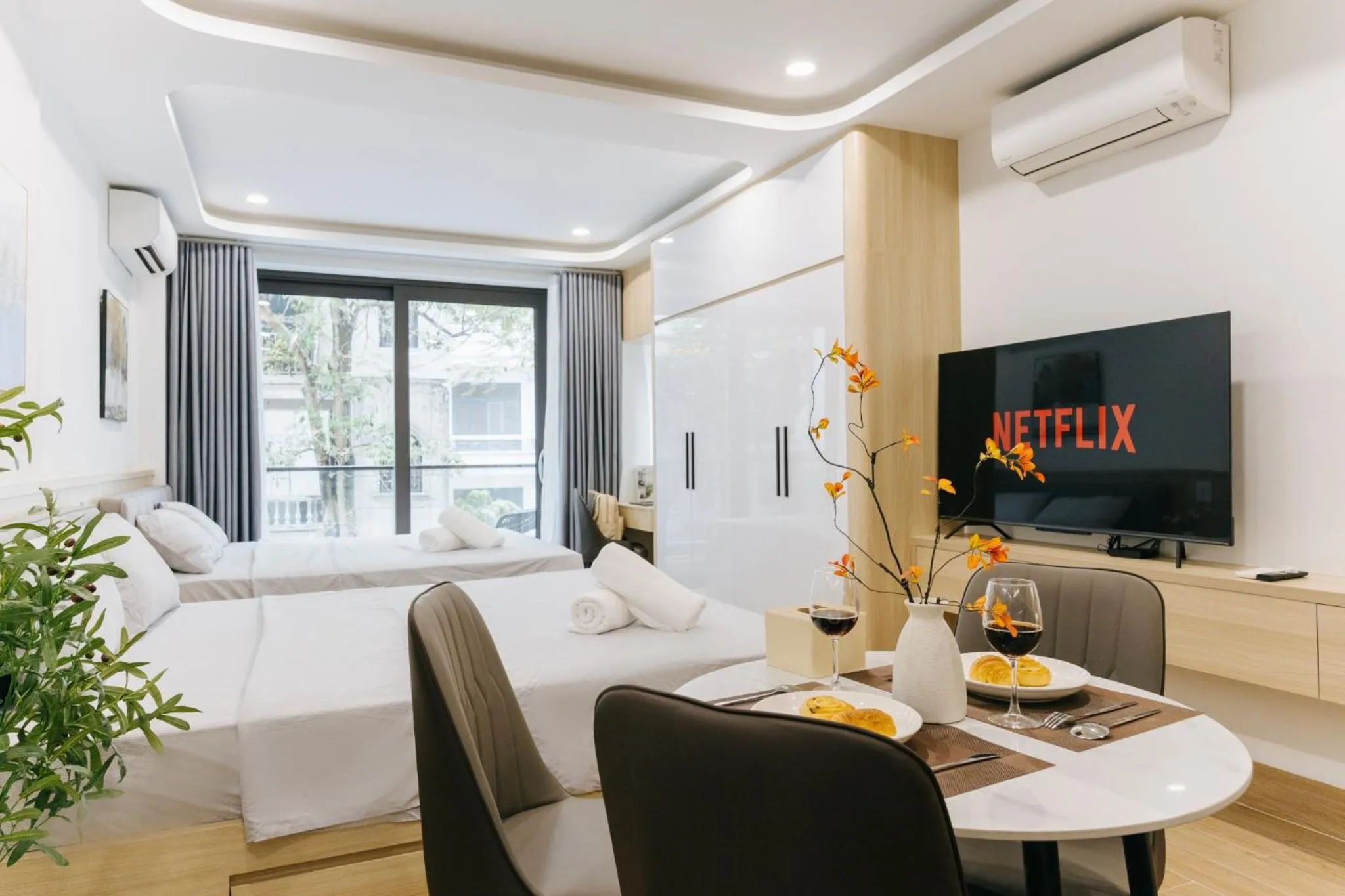 Wisteria Apartment Hanoi