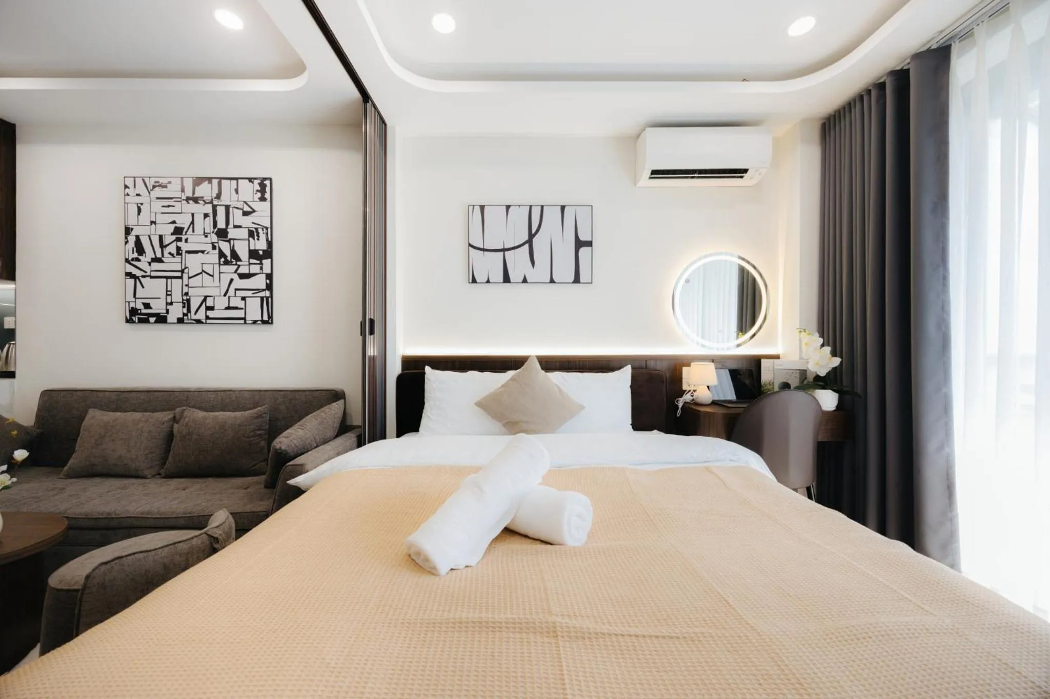 Bed in Wisteria Apartment Hanoi