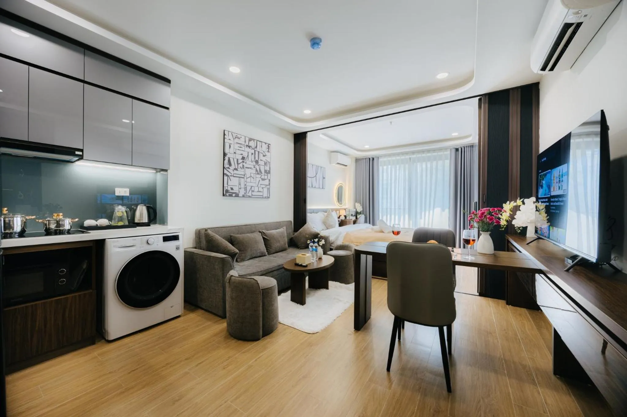 Wisteria Apartment Hanoi