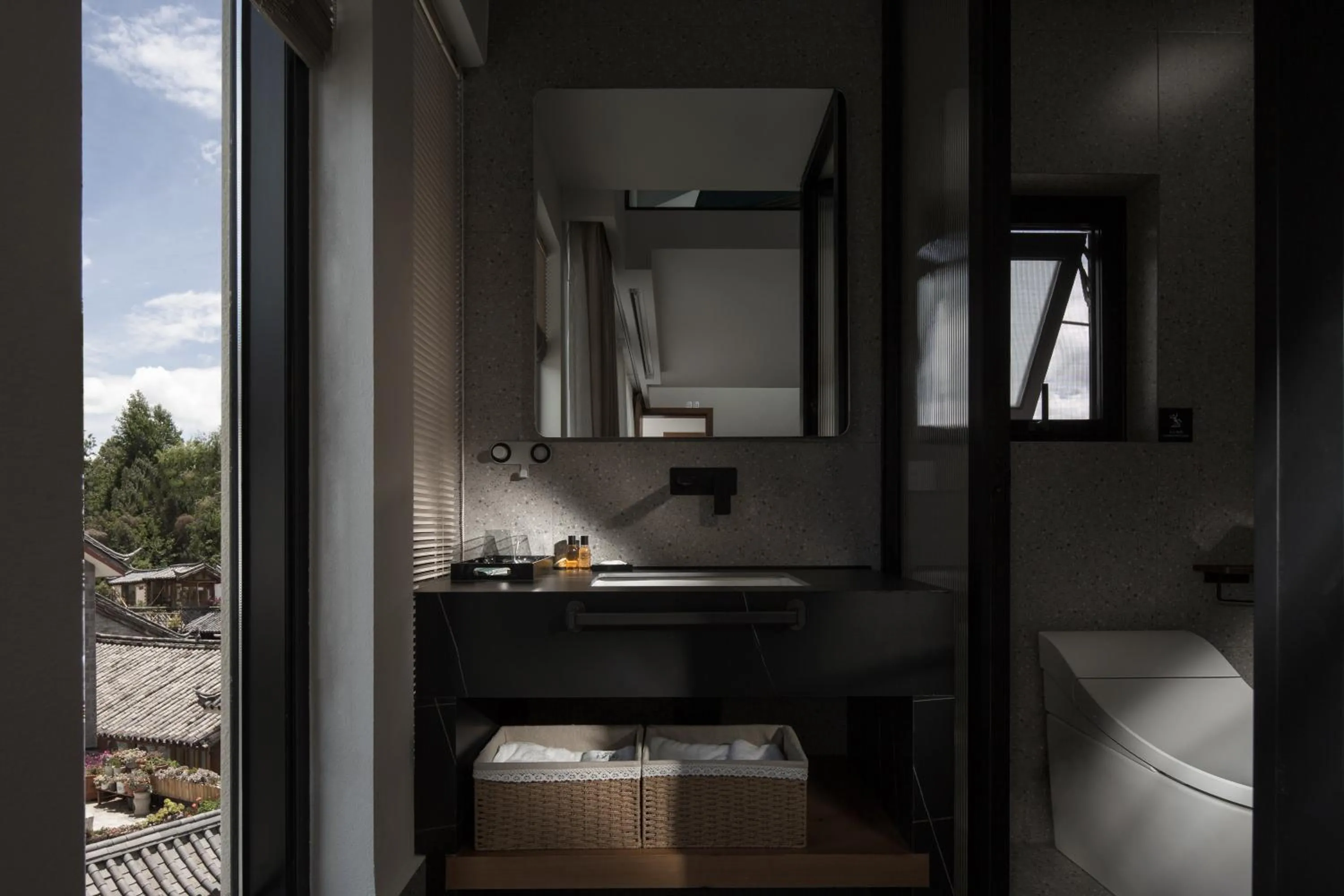 Bathroom in SIXI Conglu Design Aesthetics Hotel