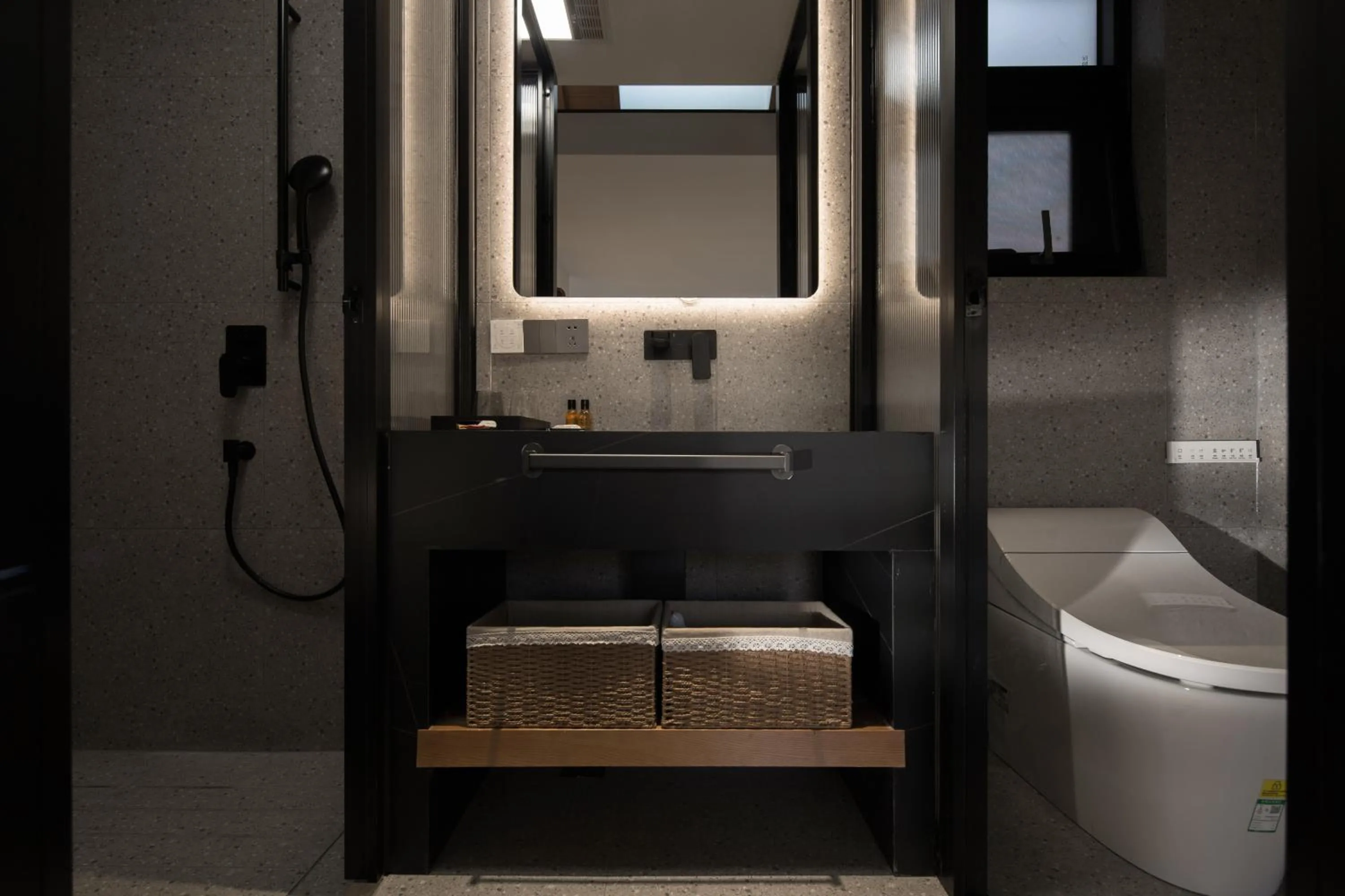 Shower in SIXI Conglu Design Aesthetics Hotel