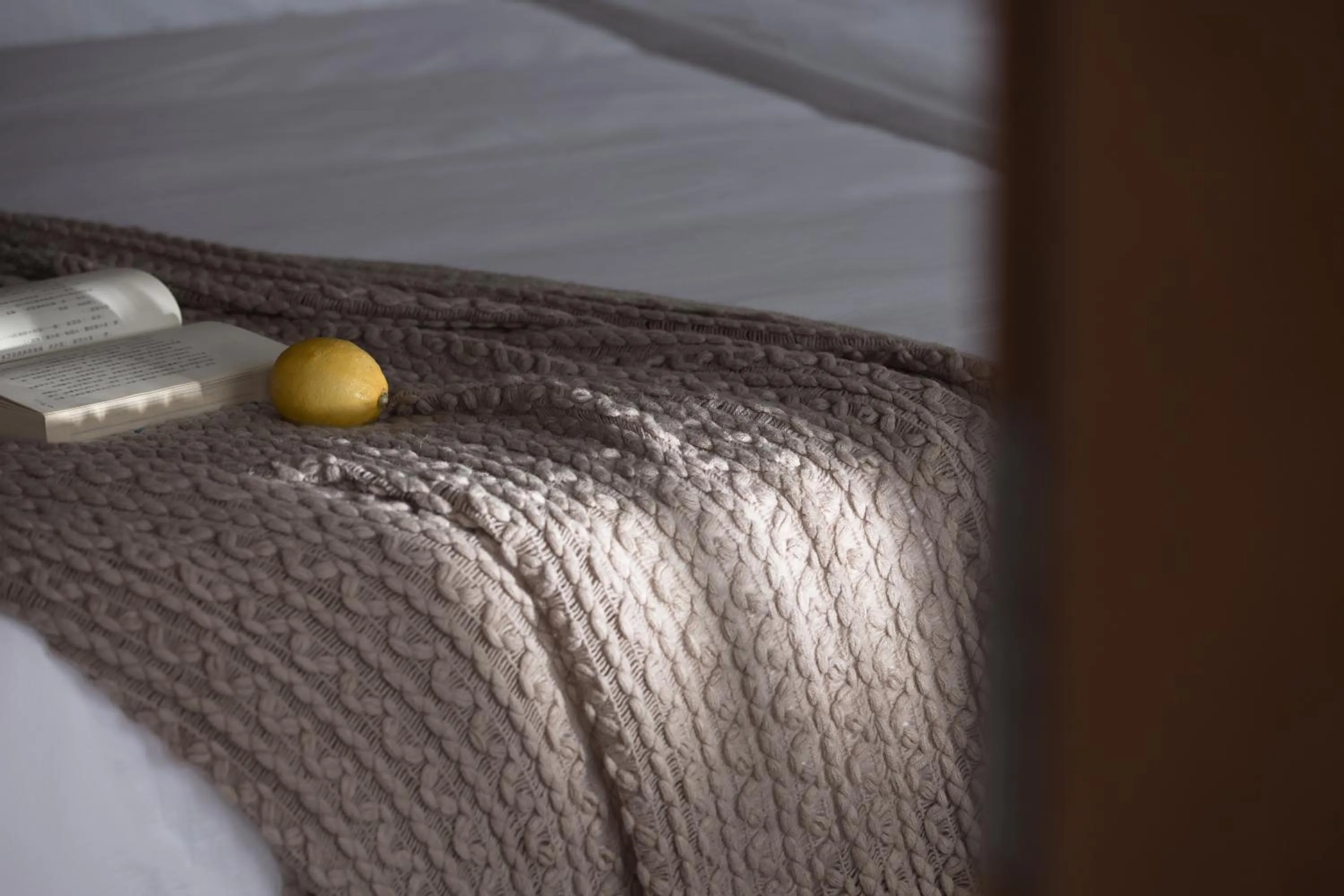 Bed in SIXI Conglu Design Aesthetics Hotel