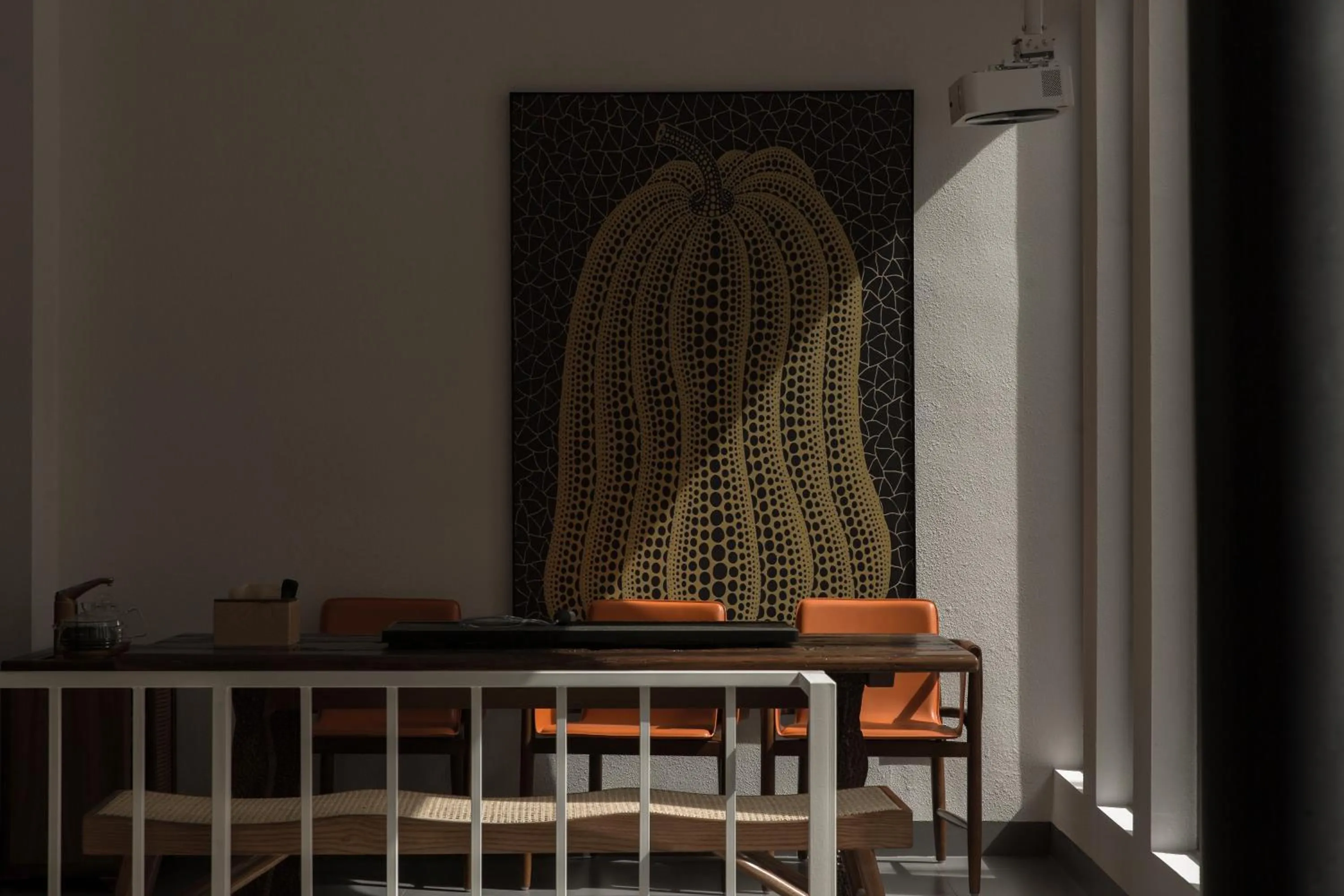 Seating area in SIXI Conglu Design Aesthetics Hotel