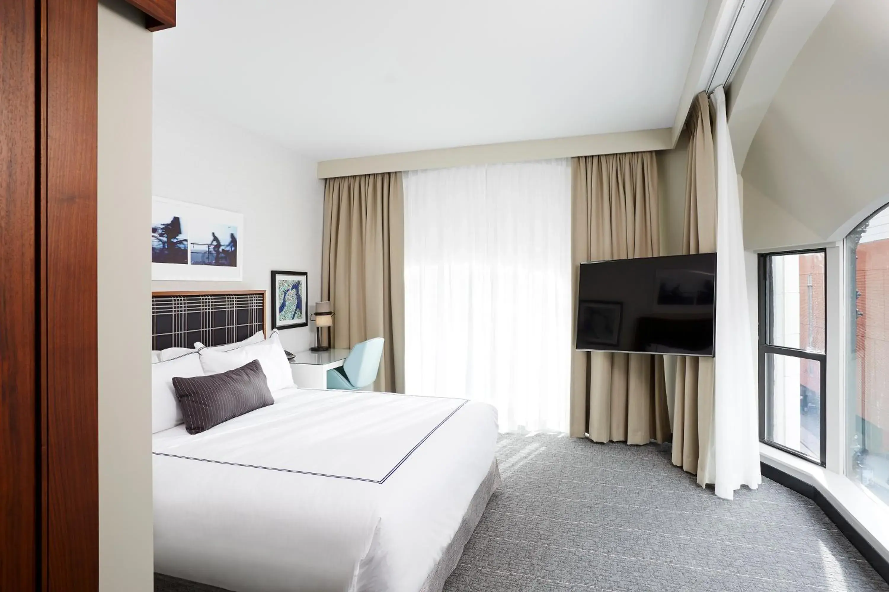 Executive Corner King Room in The Godfrey Hotel Boston Executive Corner King Room in The Godfrey Hotel Boston