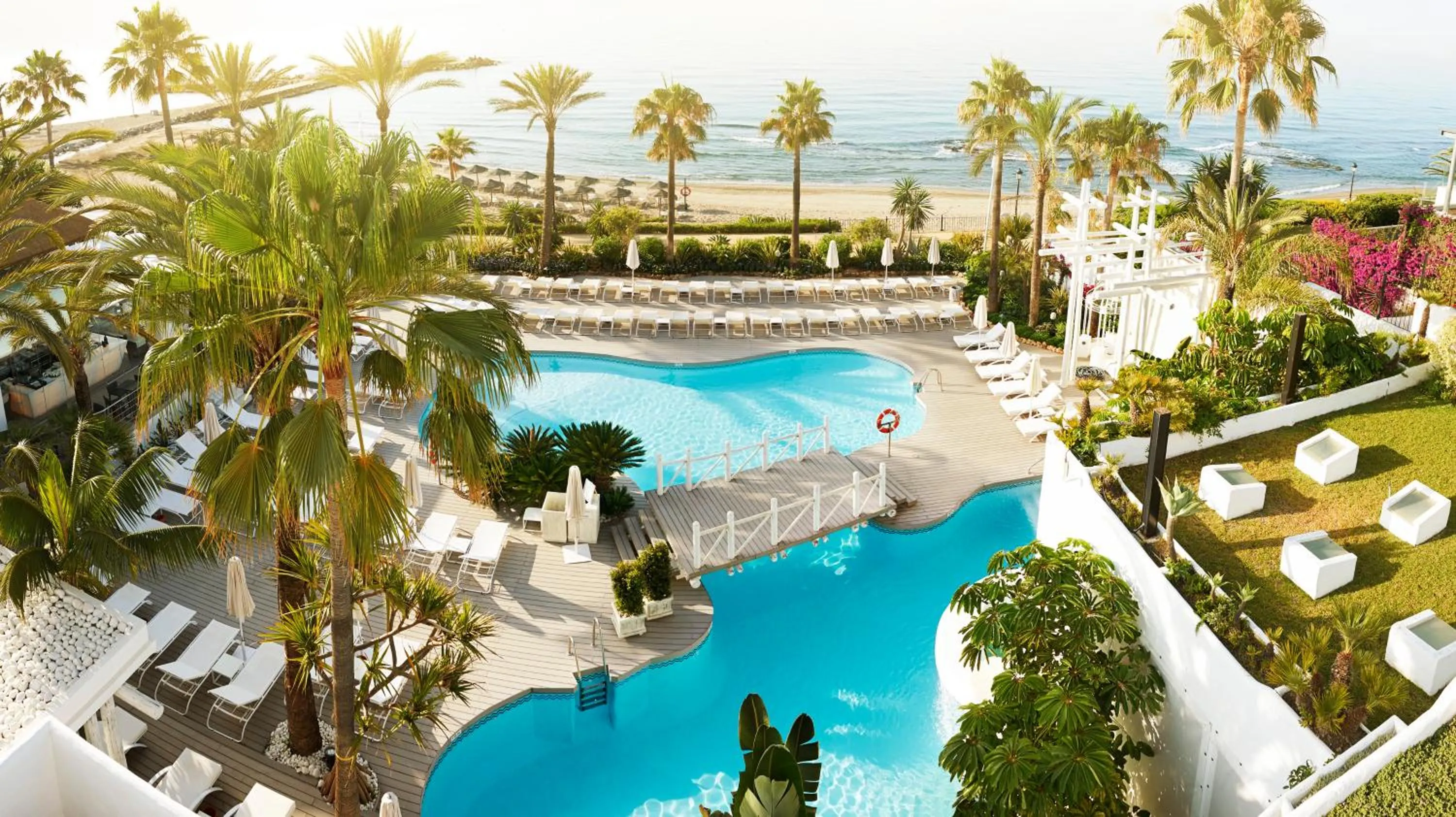 Swimming pool in Puente Romano Marbella