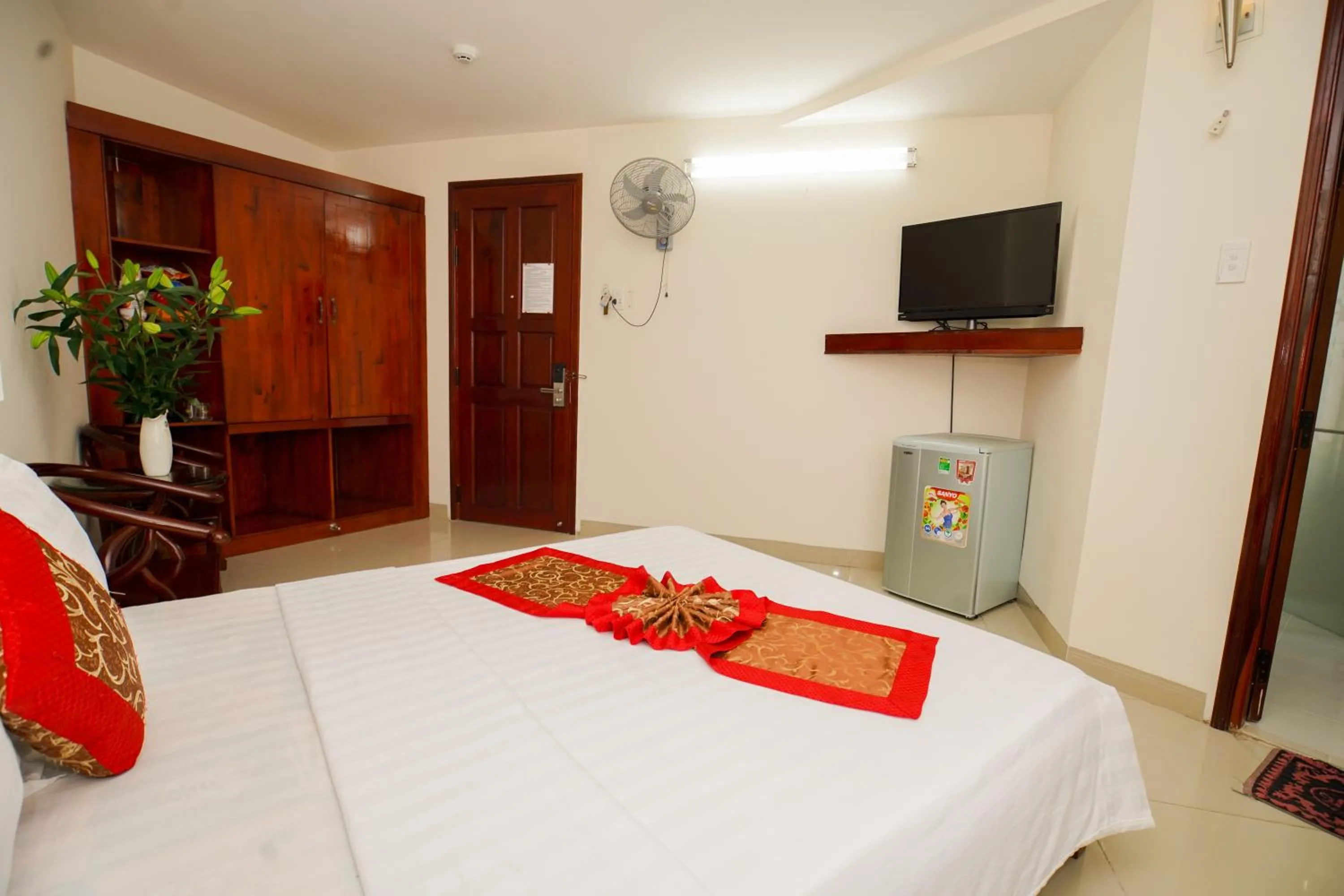 Bed in Nguyen Ha Hotel