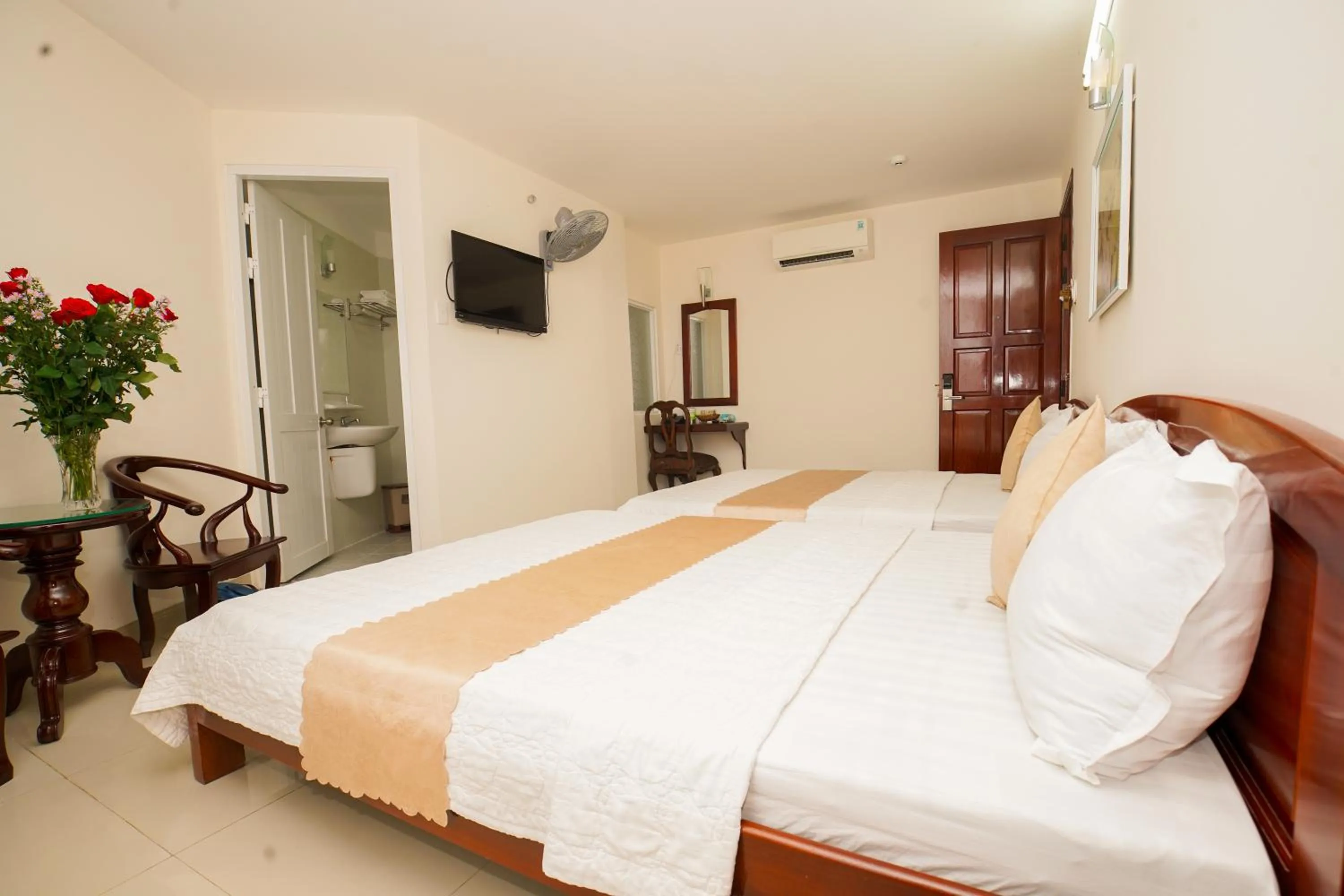 Bed in Nguyen Ha Hotel