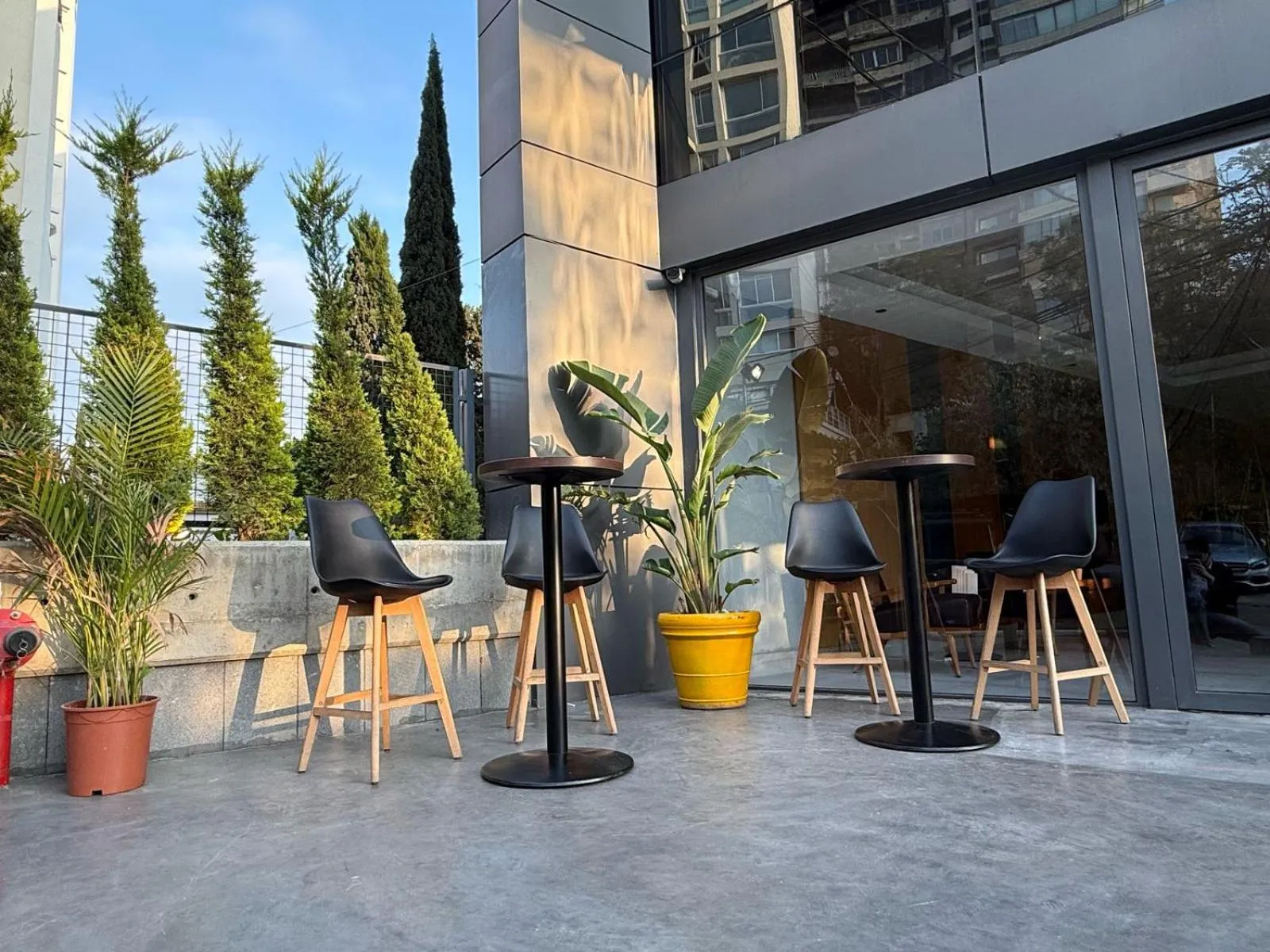 Garden in Shade Hotel Beirut
