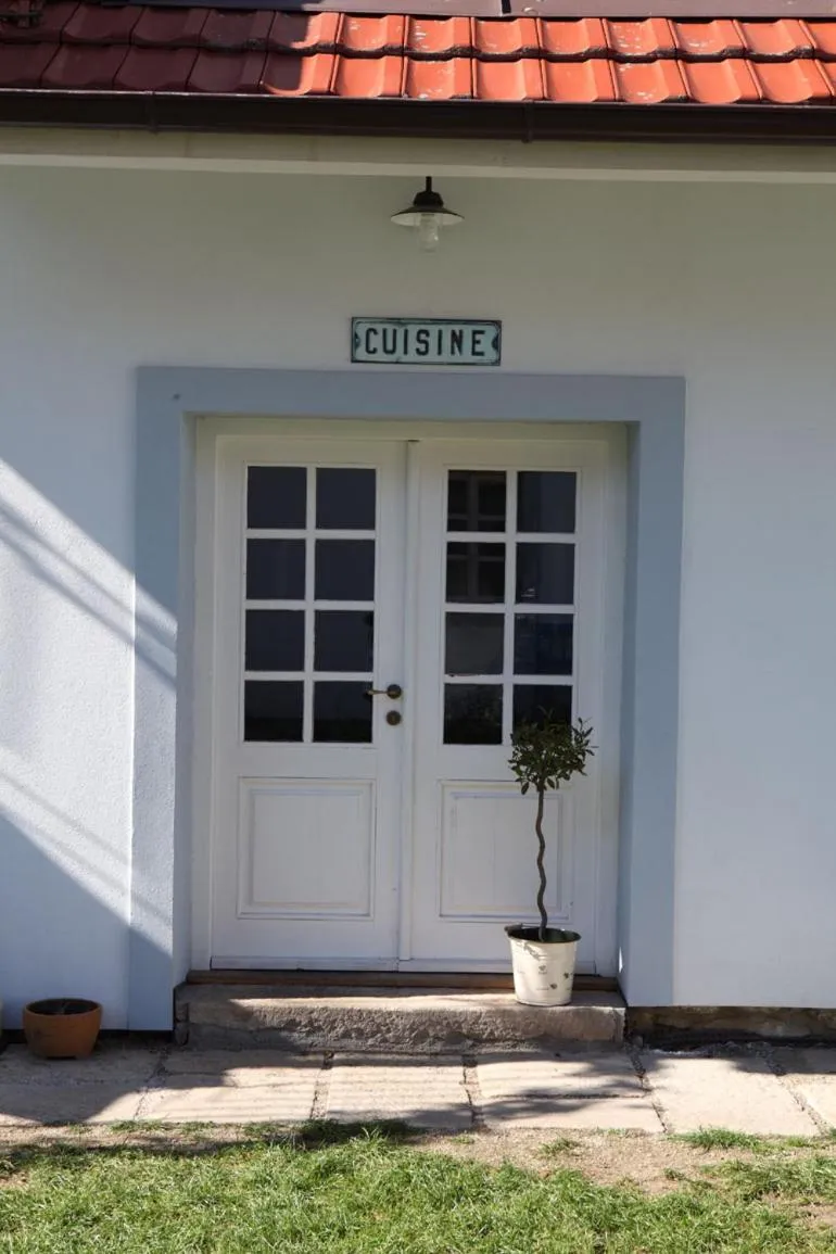 Property building in Matějovec38