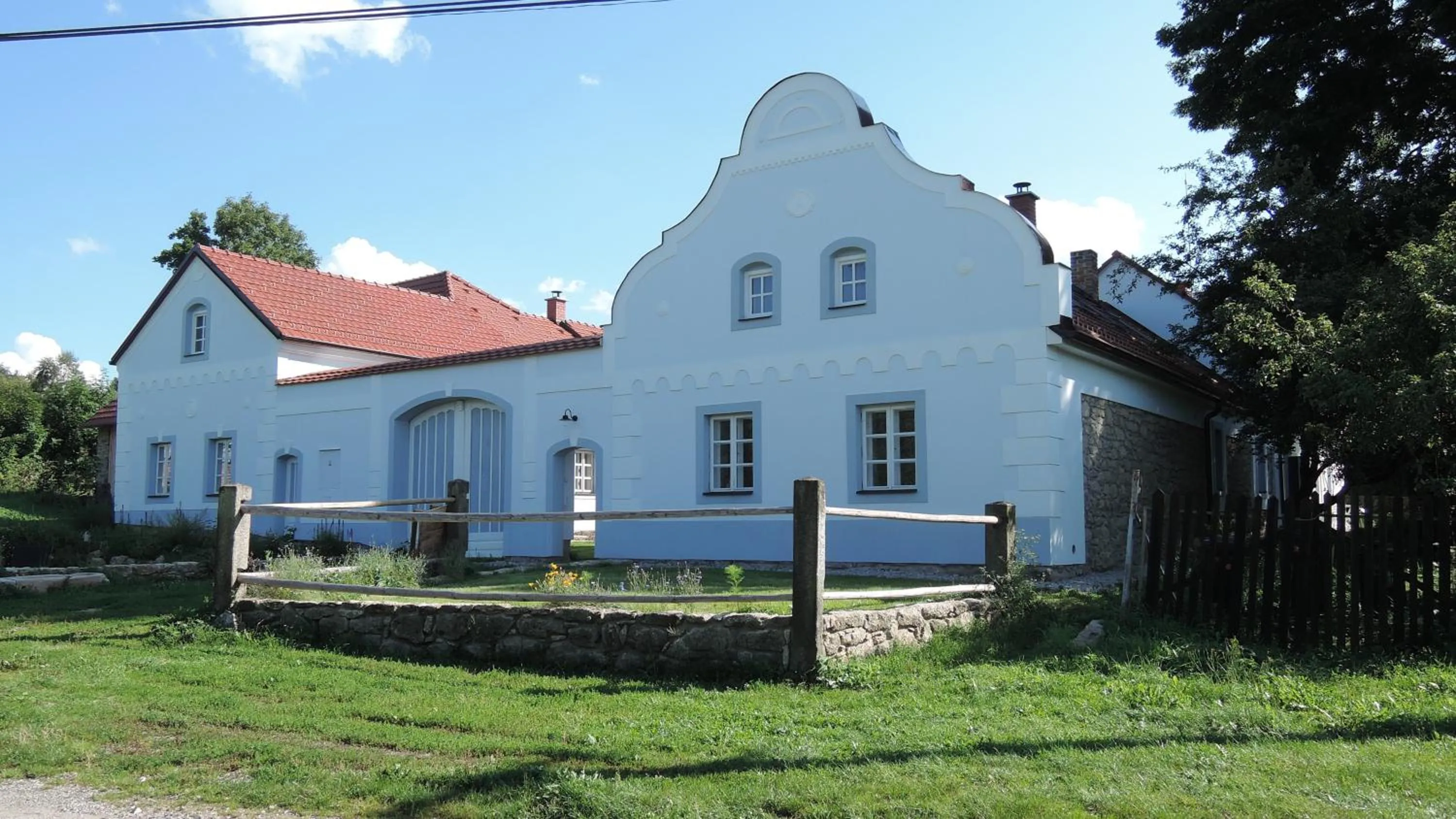 Property building in Matějovec38