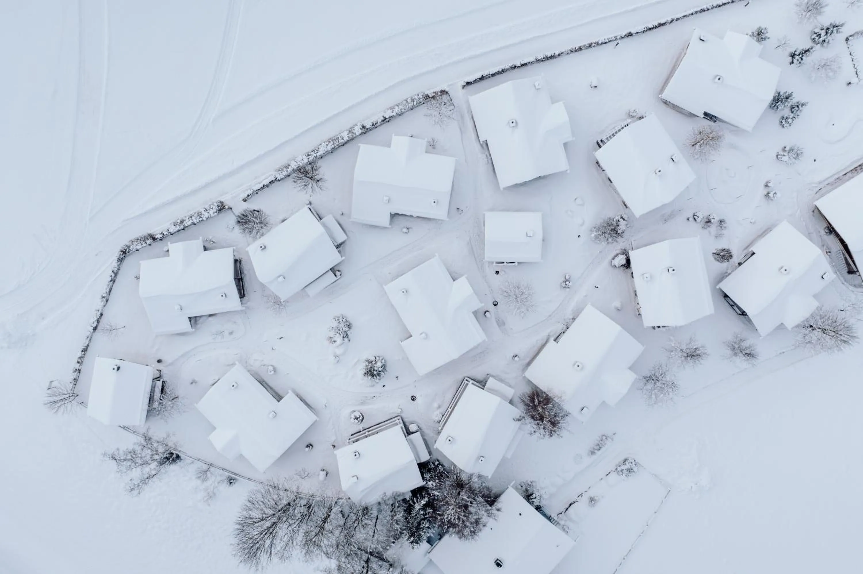 Property building in Naturresort PURADIES
