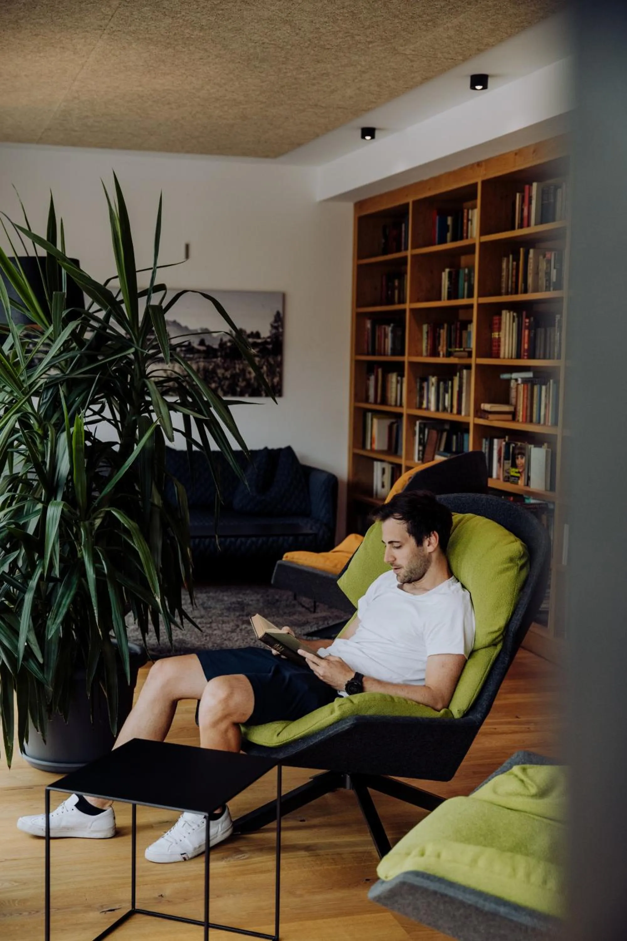 Library in Naturresort PURADIES