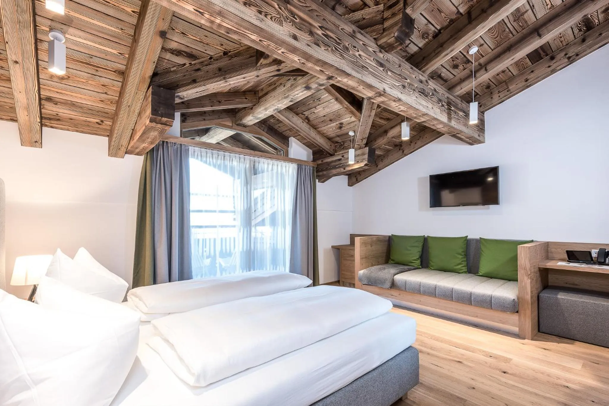 Photo of the whole room, Bed in Naturresort PURADIES