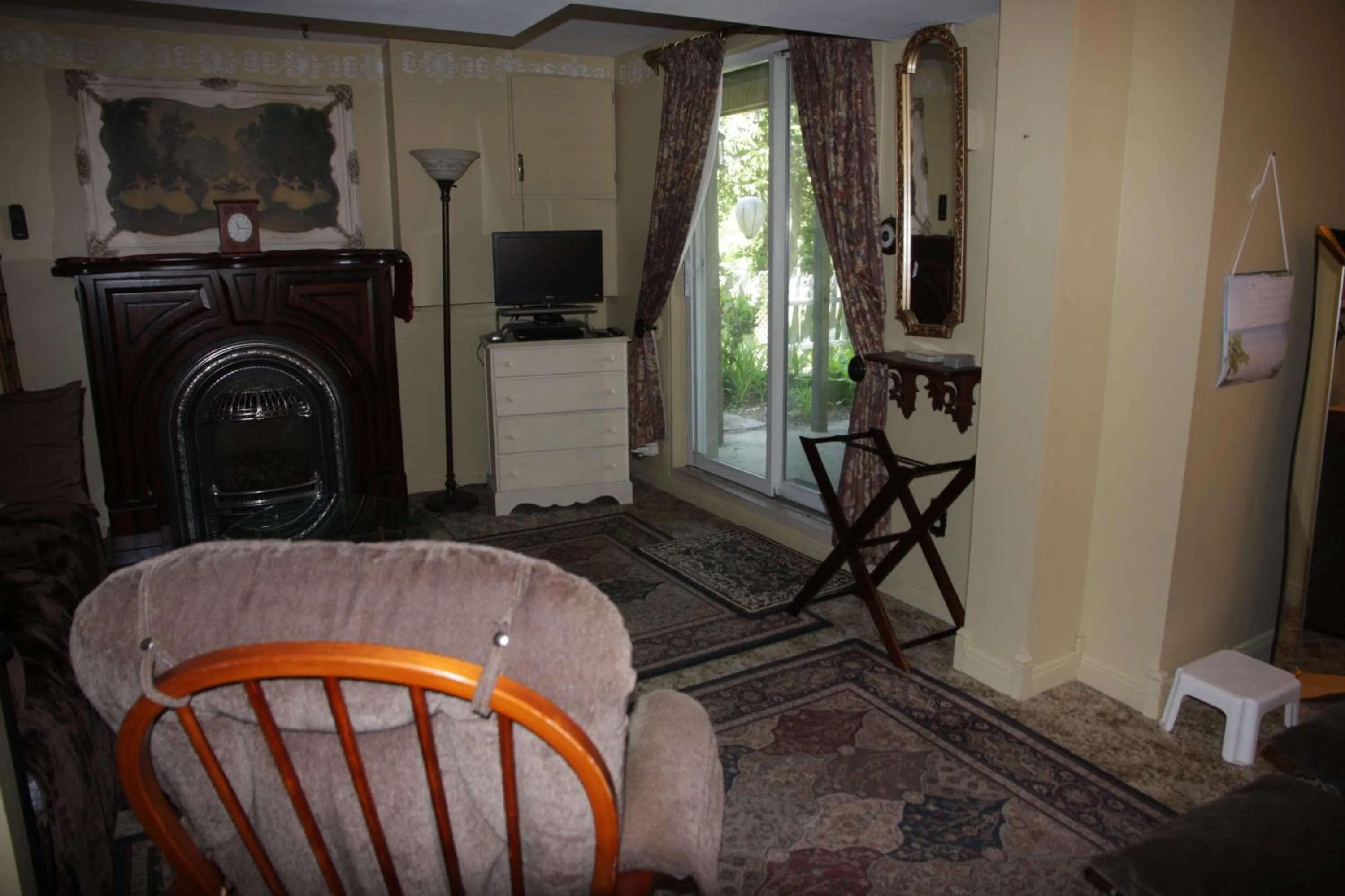 Bedroom in O'Brien House