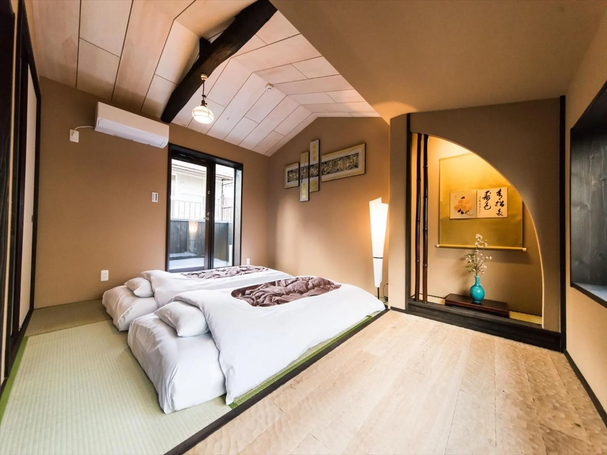 Bedroom, Bed in Yadoya KYOTO Nishinokyo