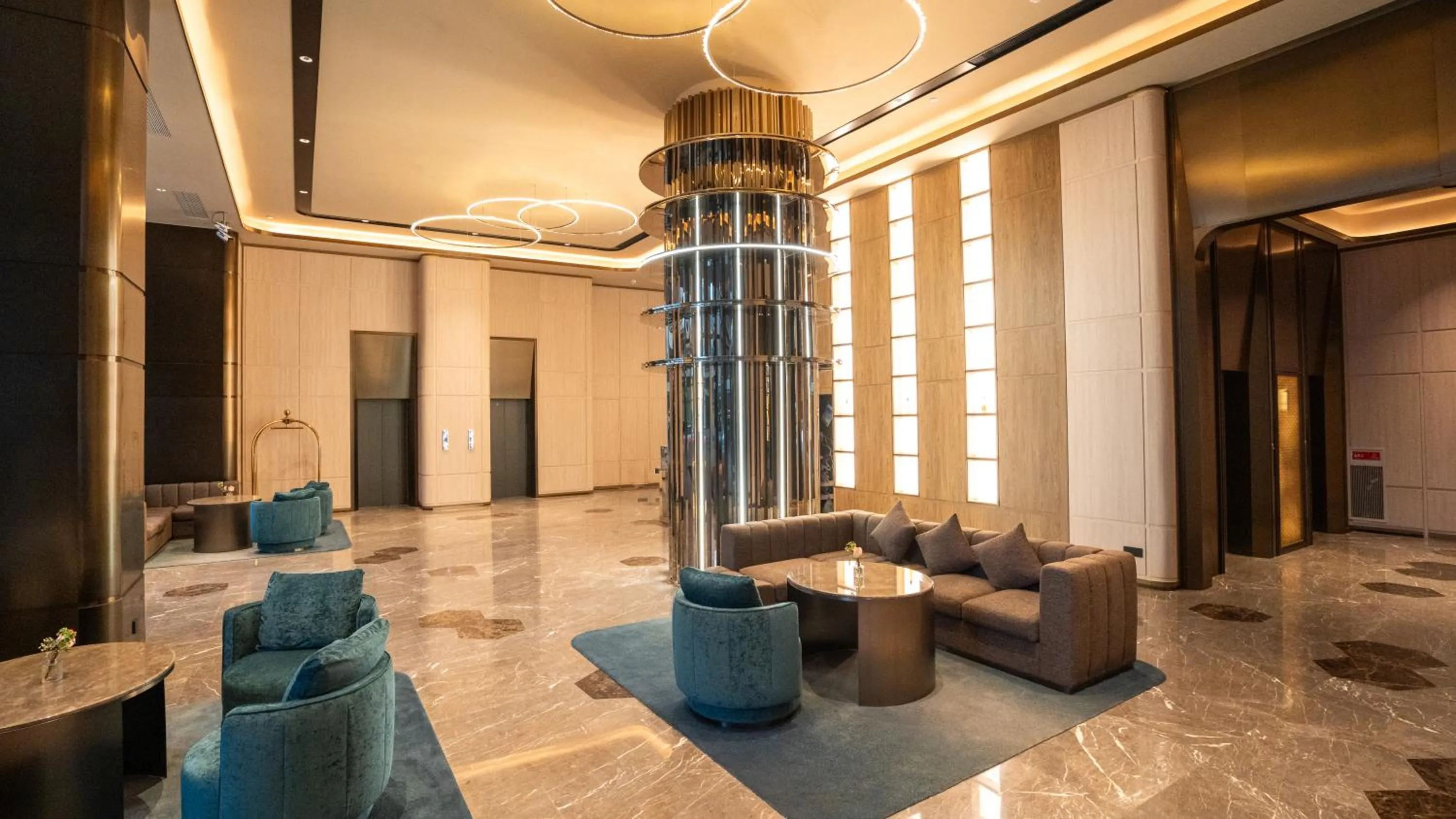 Lobby or reception in Guangzhou Baiyun Airport Orange Crystal Hotel