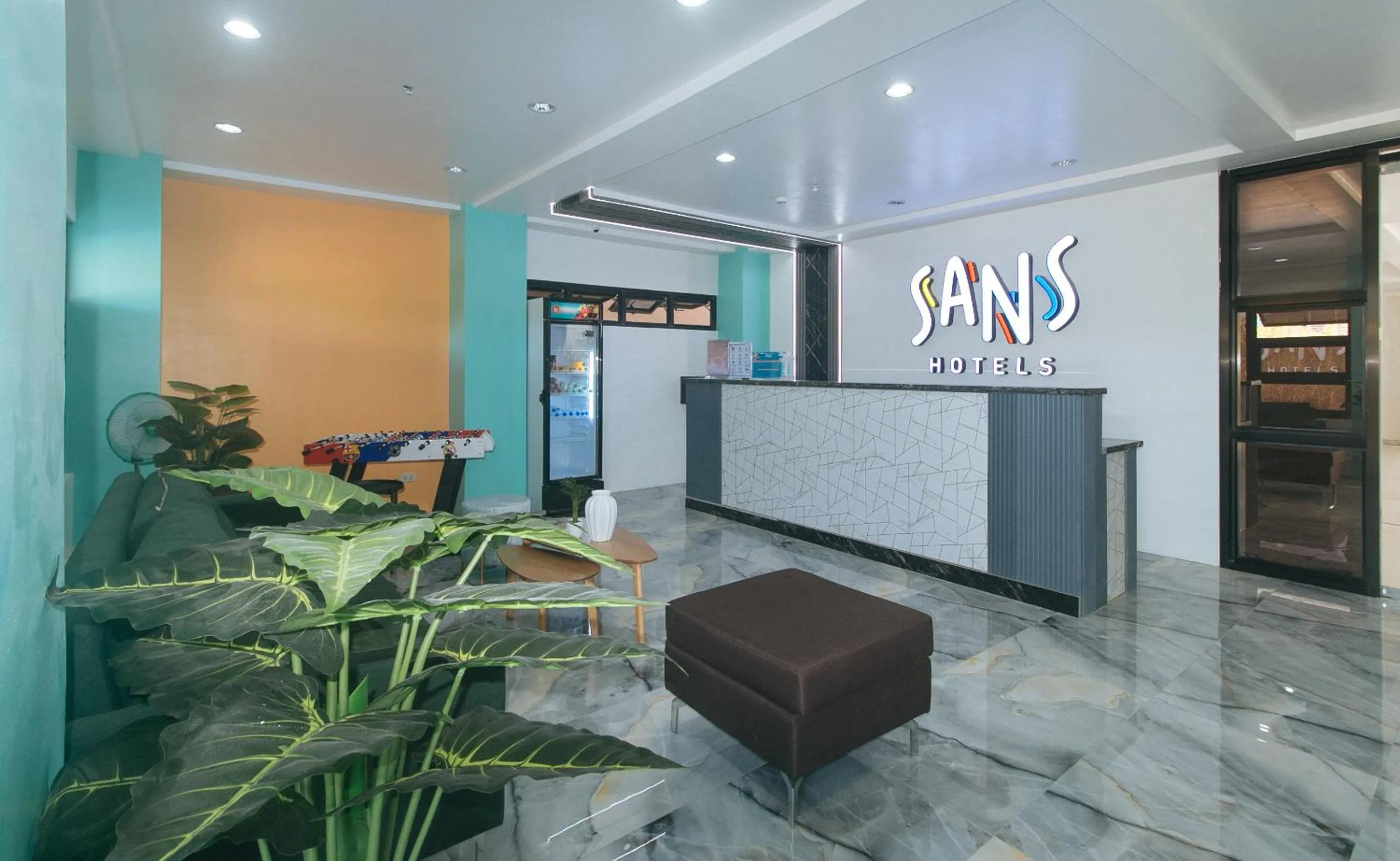 Lobby or reception in Sans Hotel near Enchanted Kingdom Santa Rosa Laguna