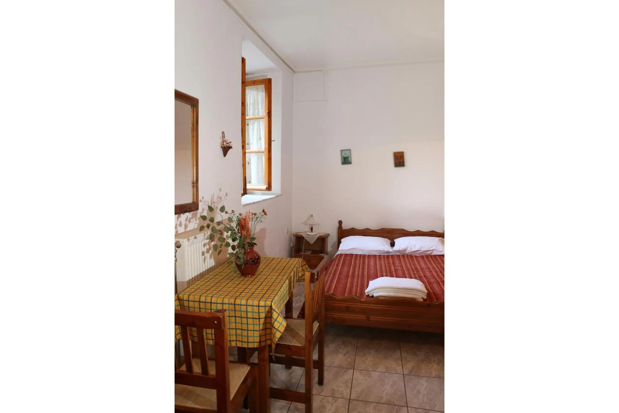 Double or Twin Room in Maleatis Apollo Guesthouse