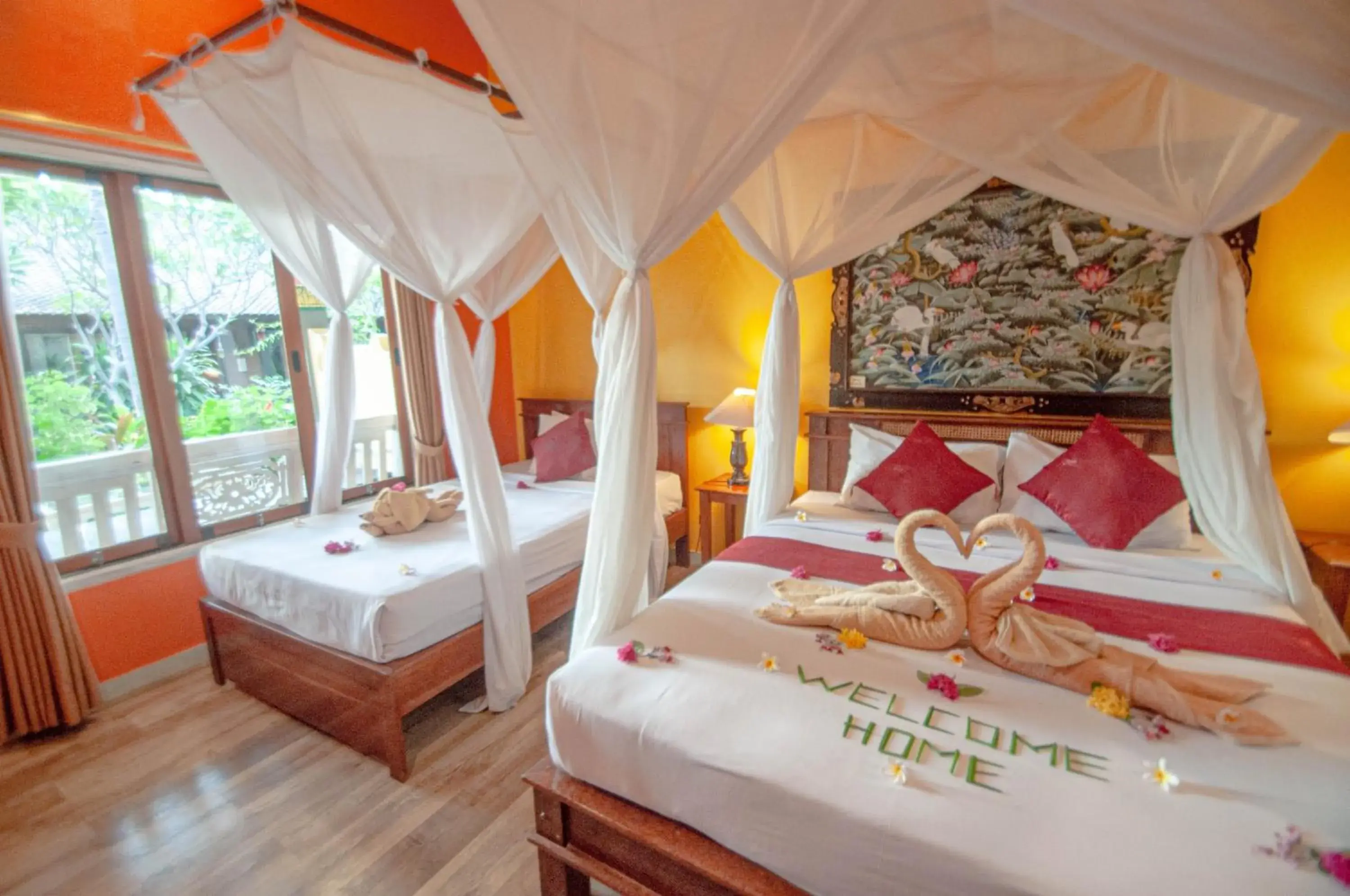 Triple Room in Rumah Gajah by Kubukubali Triple Room in Rumah Gajah by Kubukubali