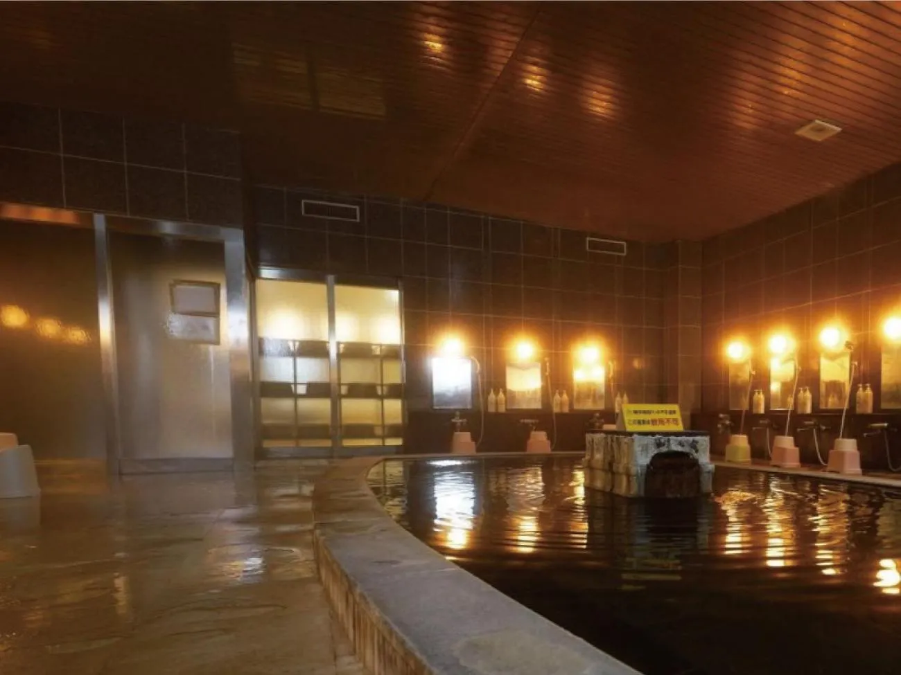 Inawashiro Kankou Hotel