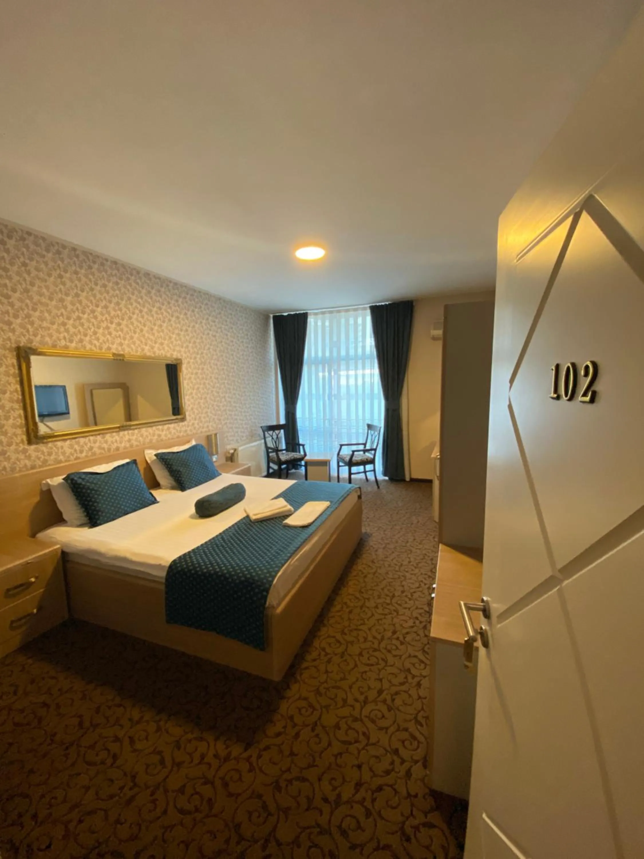 Deluxe Double Room with Balcony - single occupancy in Hotel Pejton