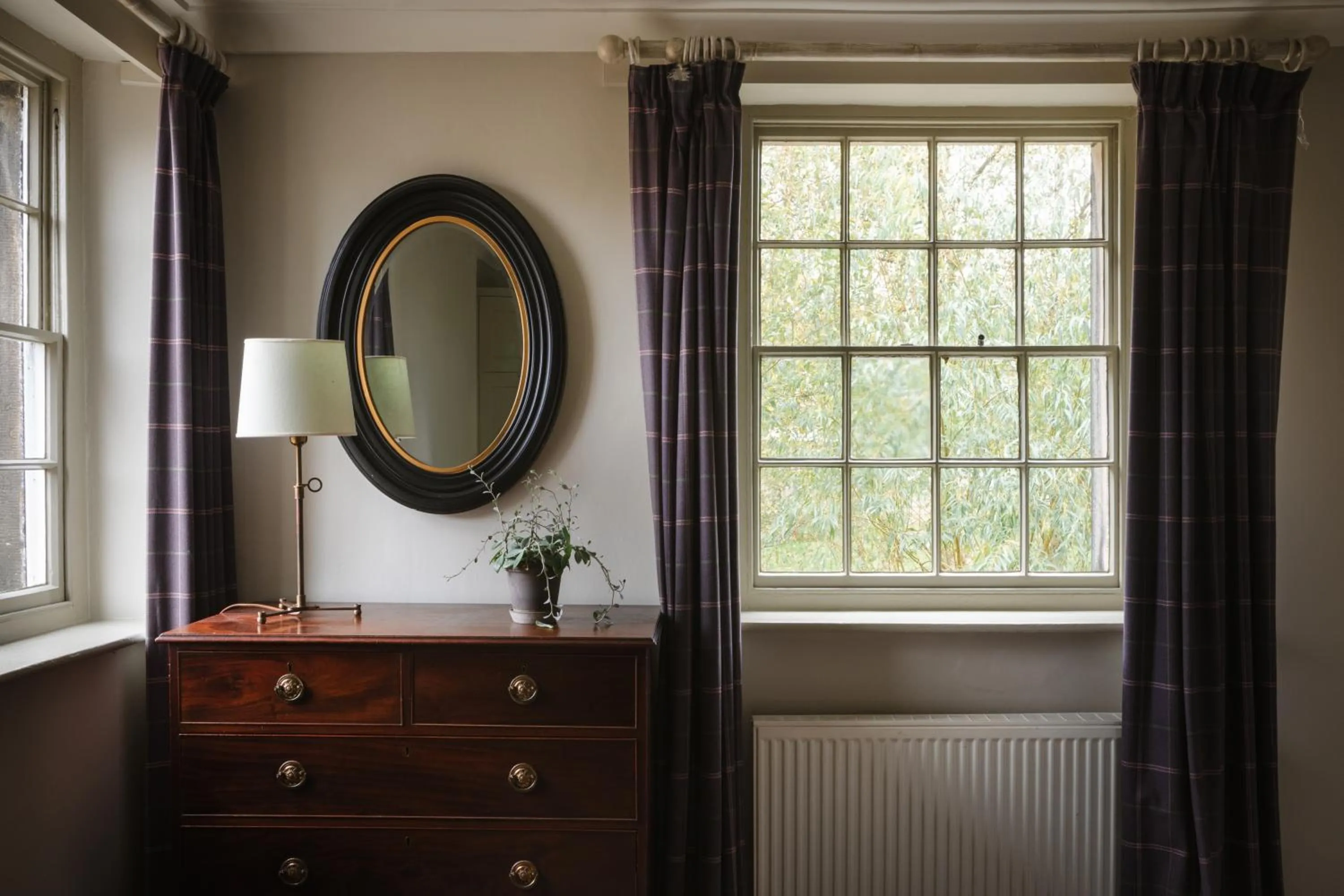 Bedroom in Devonshire Arms at Beeley - Chatsworth