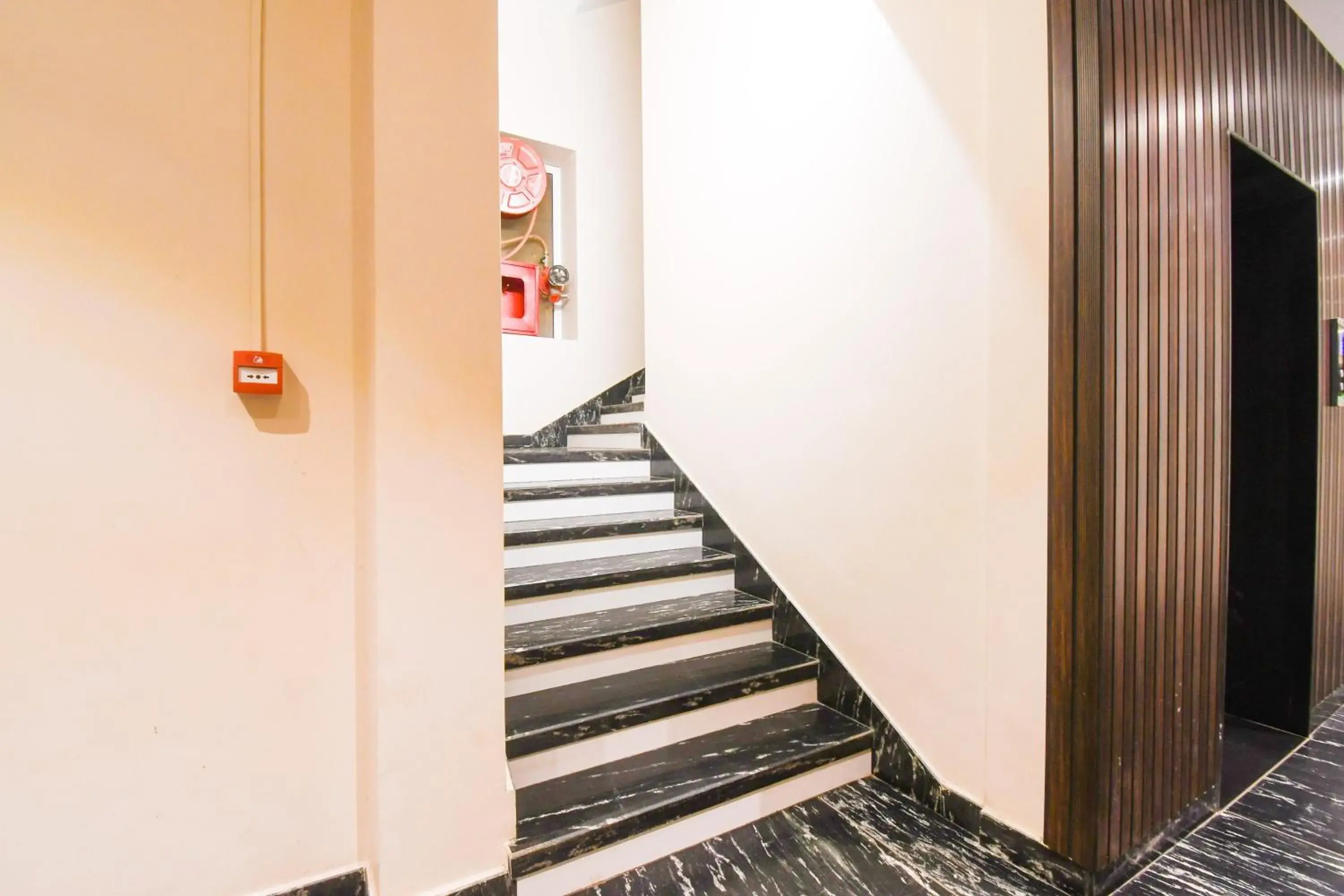 Lobby or reception in Super Townhouse Marine Drive Puri Formerly Royal Crown Lobby or reception in Super Townhouse Marine Drive Puri Formerly Royal Crown