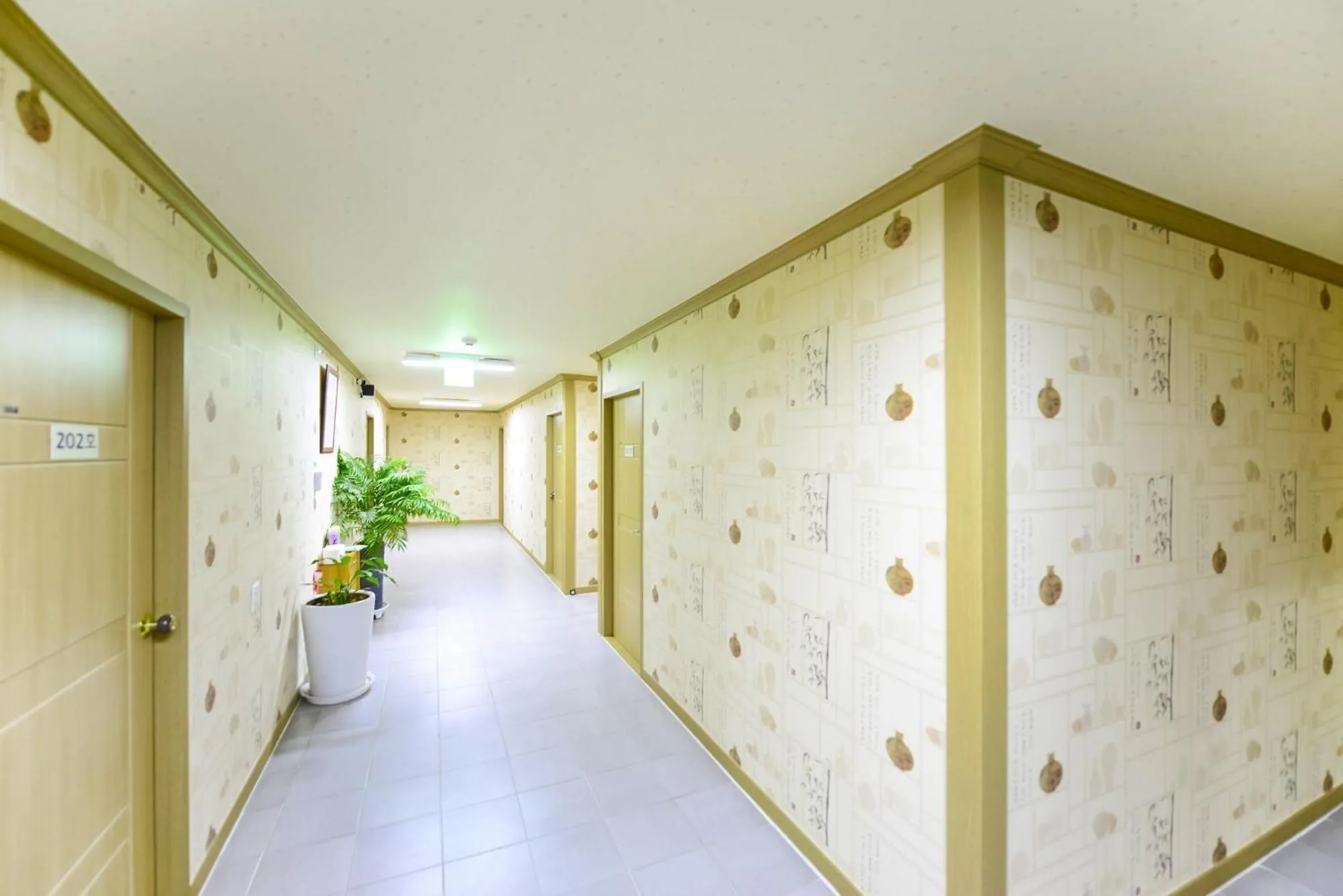 Jeonju nangmansidae guesthouse