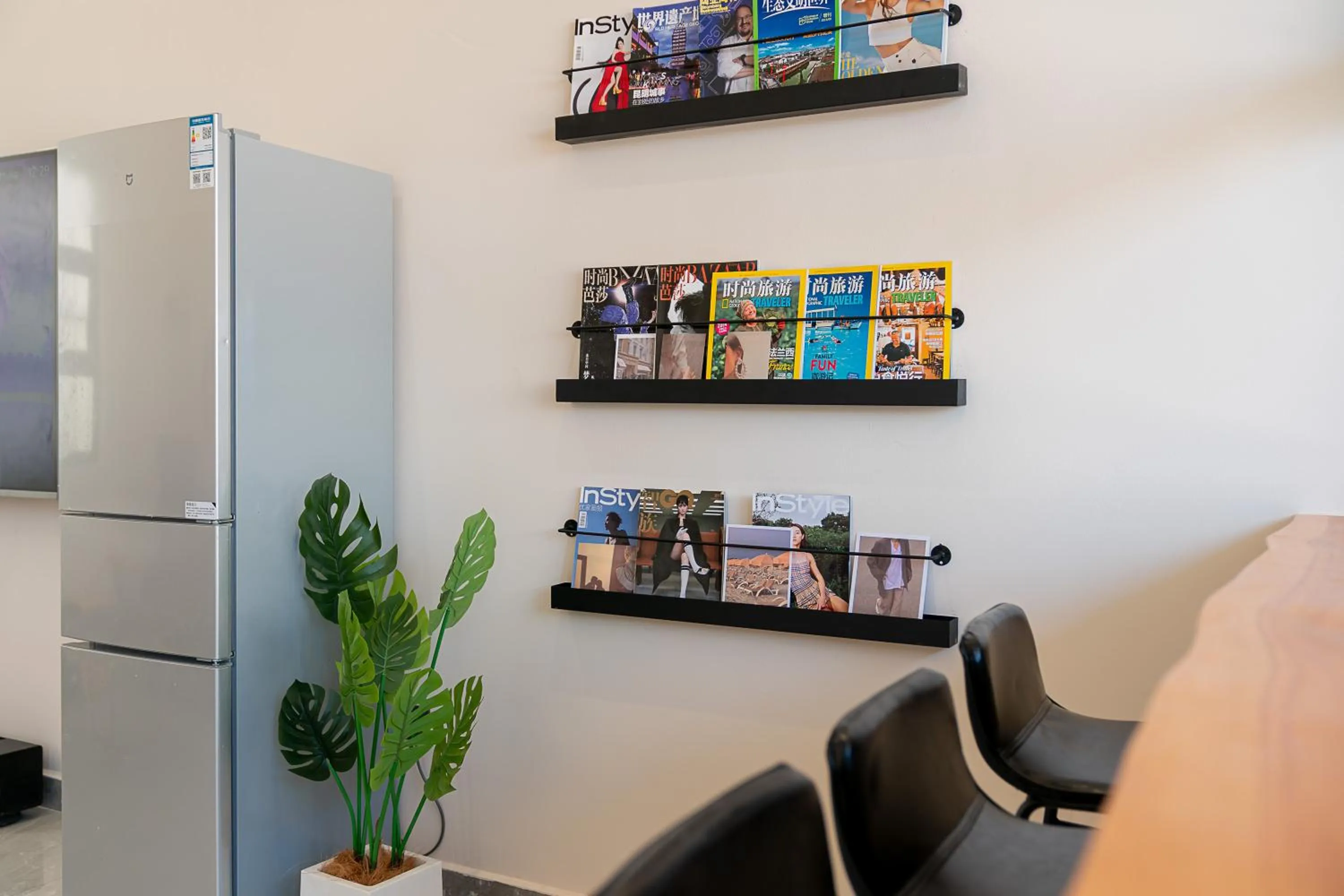 Seating area in Wuyi Whispering Maple