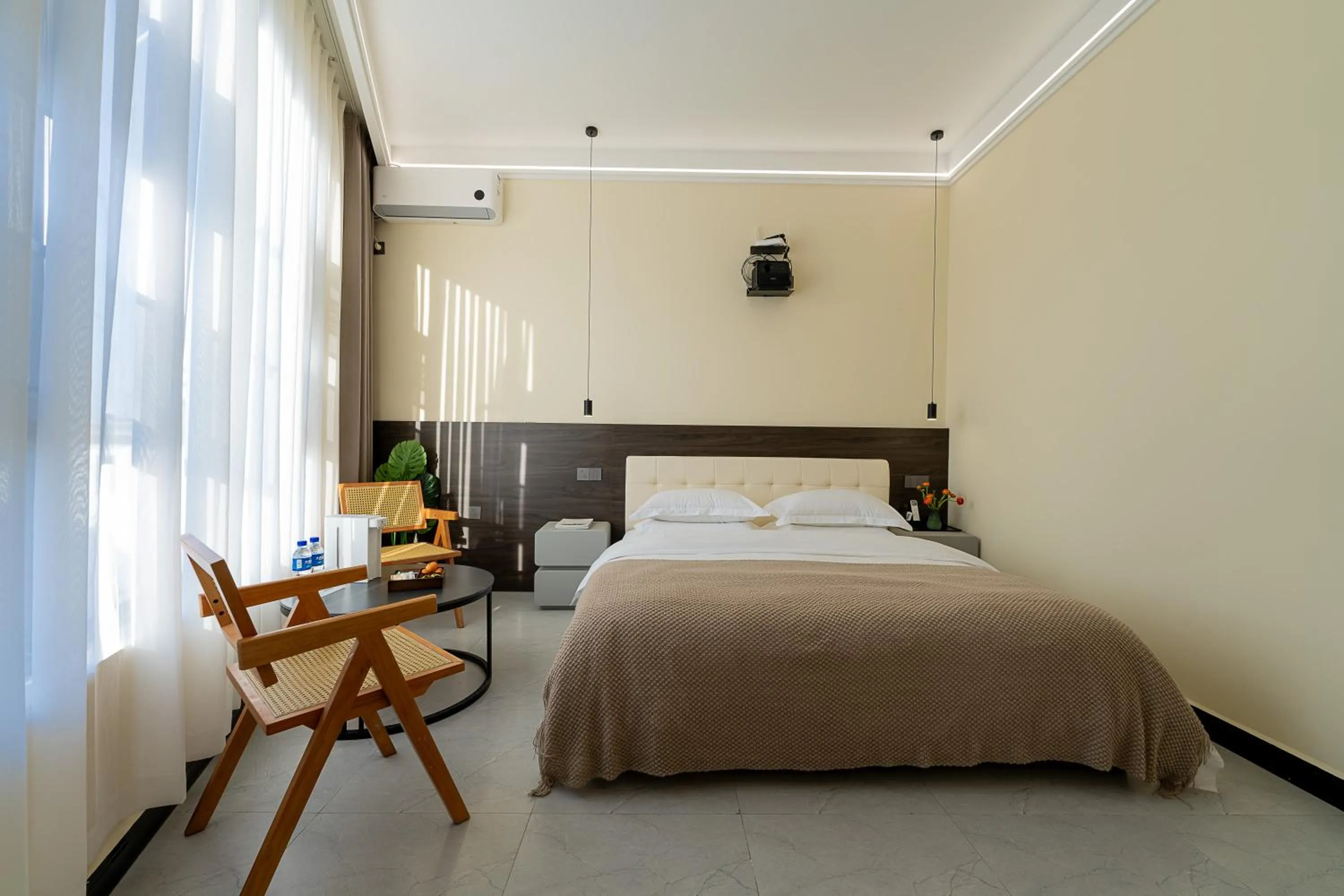 Bed in Wuyi Whispering Maple