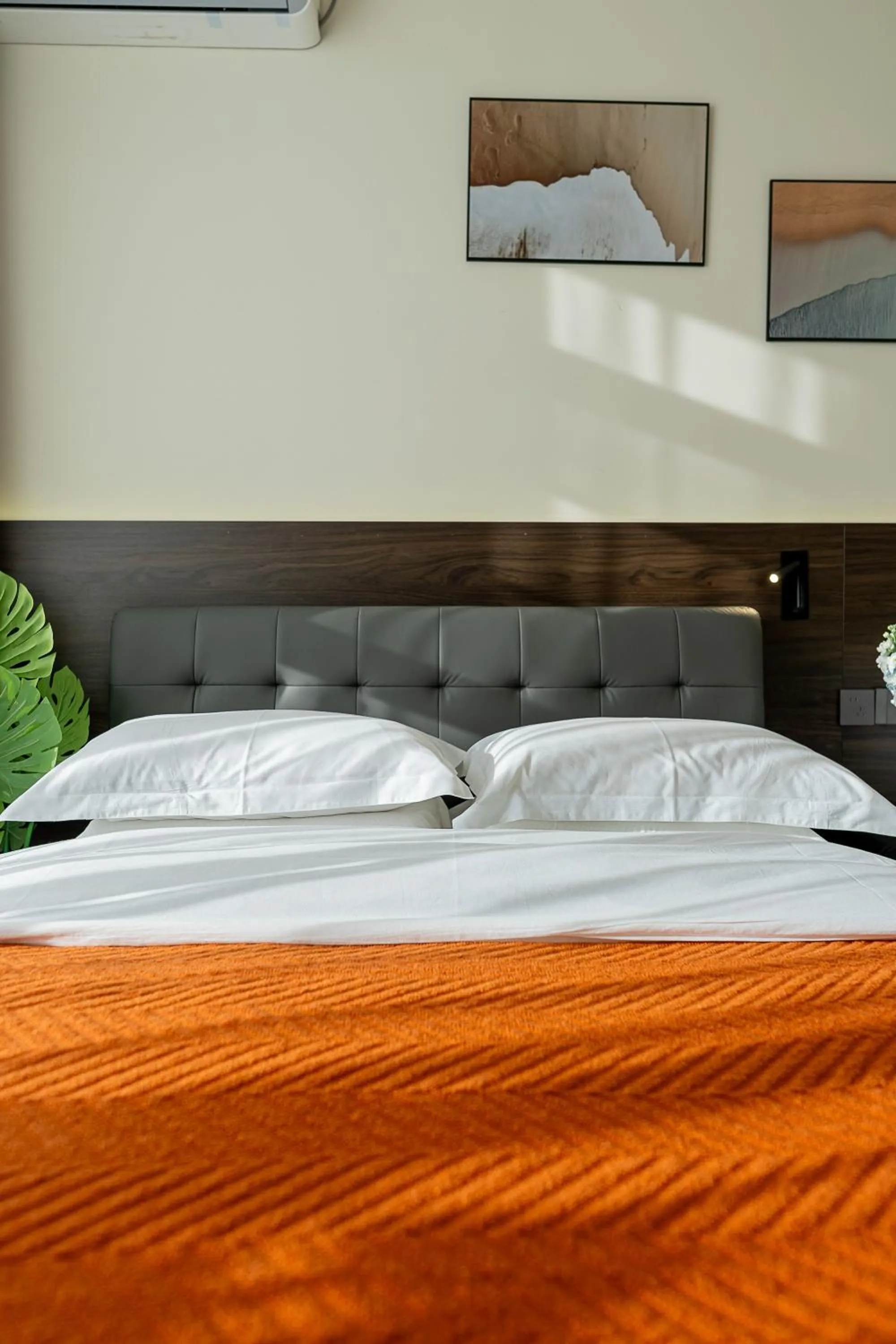 Bed in Wuyi Whispering Maple