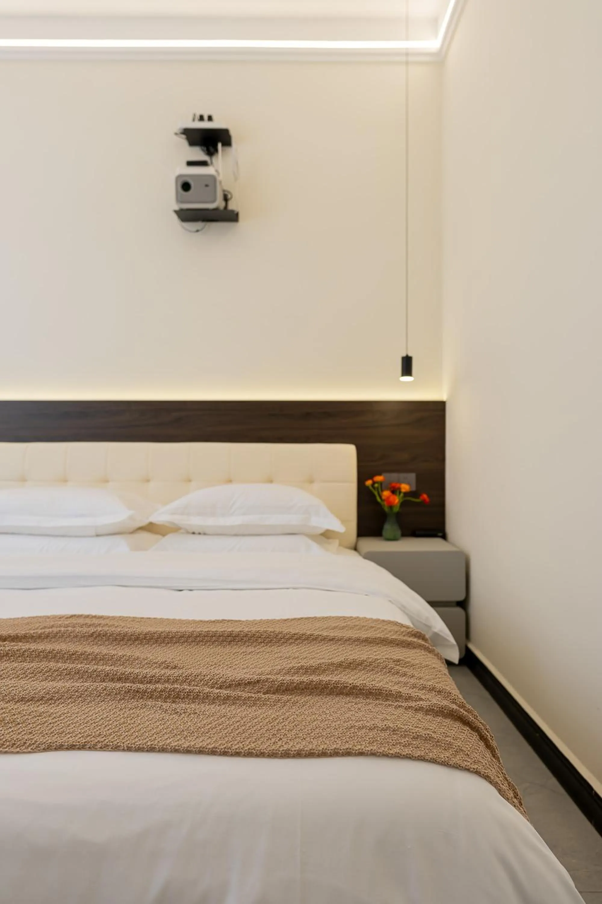 Bed in Wuyi Whispering Maple